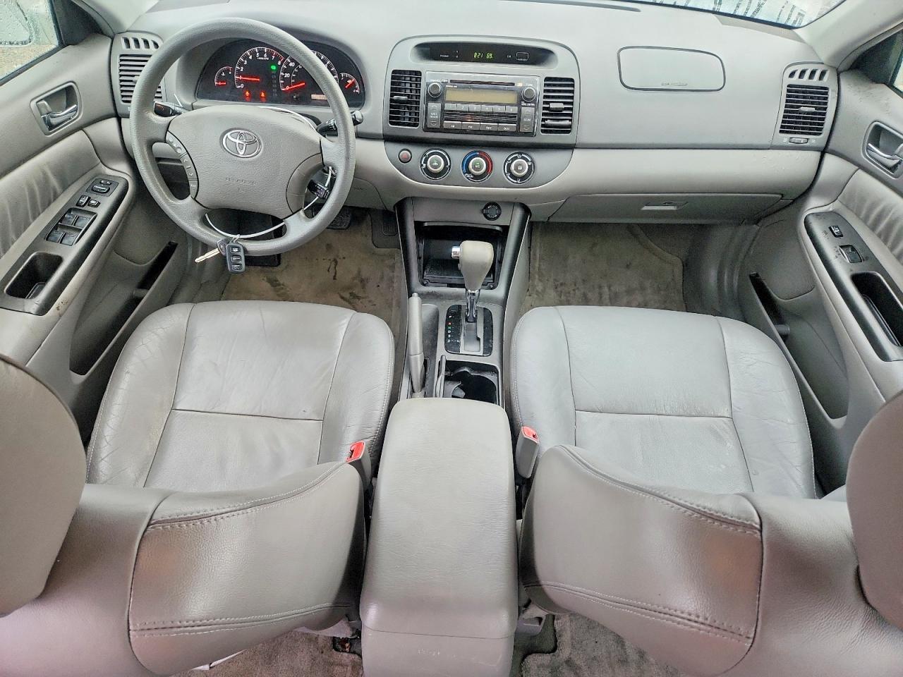 2005 Toyota Camry Le Серебряный vin: 4T1BE32K85U987646