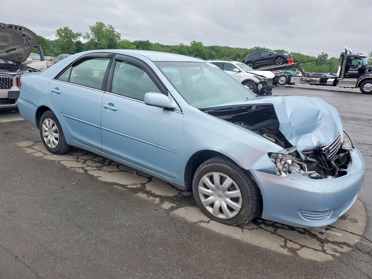 2005 Toyota Camry Le Blue vin: 4T1BE32K85U991177
