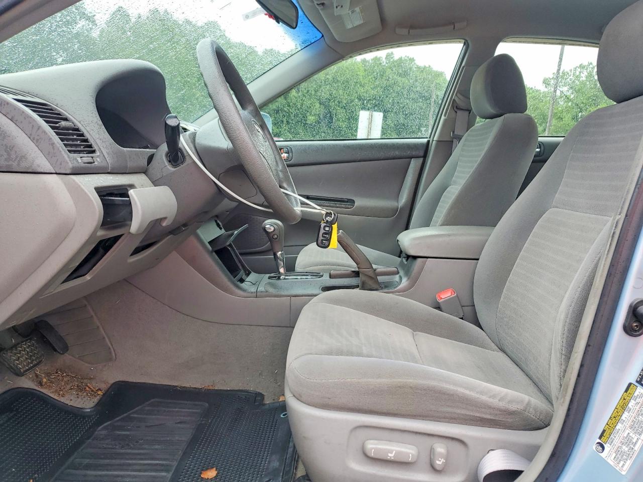 2005 Toyota Camry Le Blue vin: 4T1BE32K85U991177