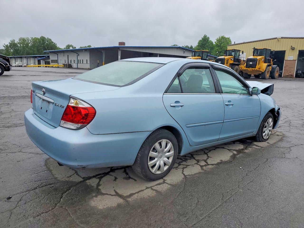 2005 Toyota Camry Le Blue vin: 4T1BE32K85U991177