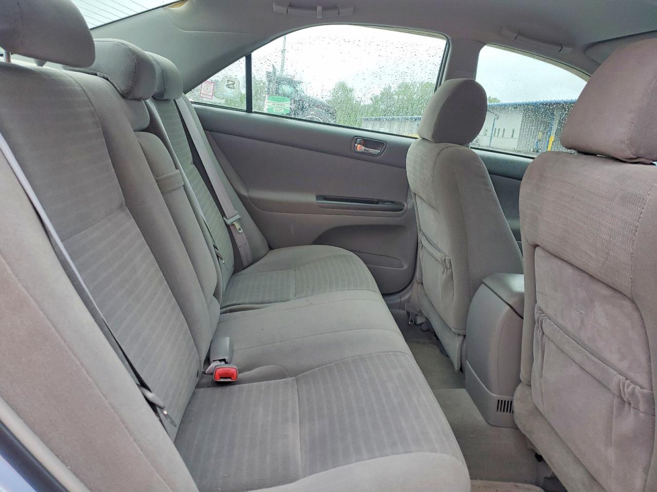 2005 Toyota Camry Le Blue vin: 4T1BE32K85U991177