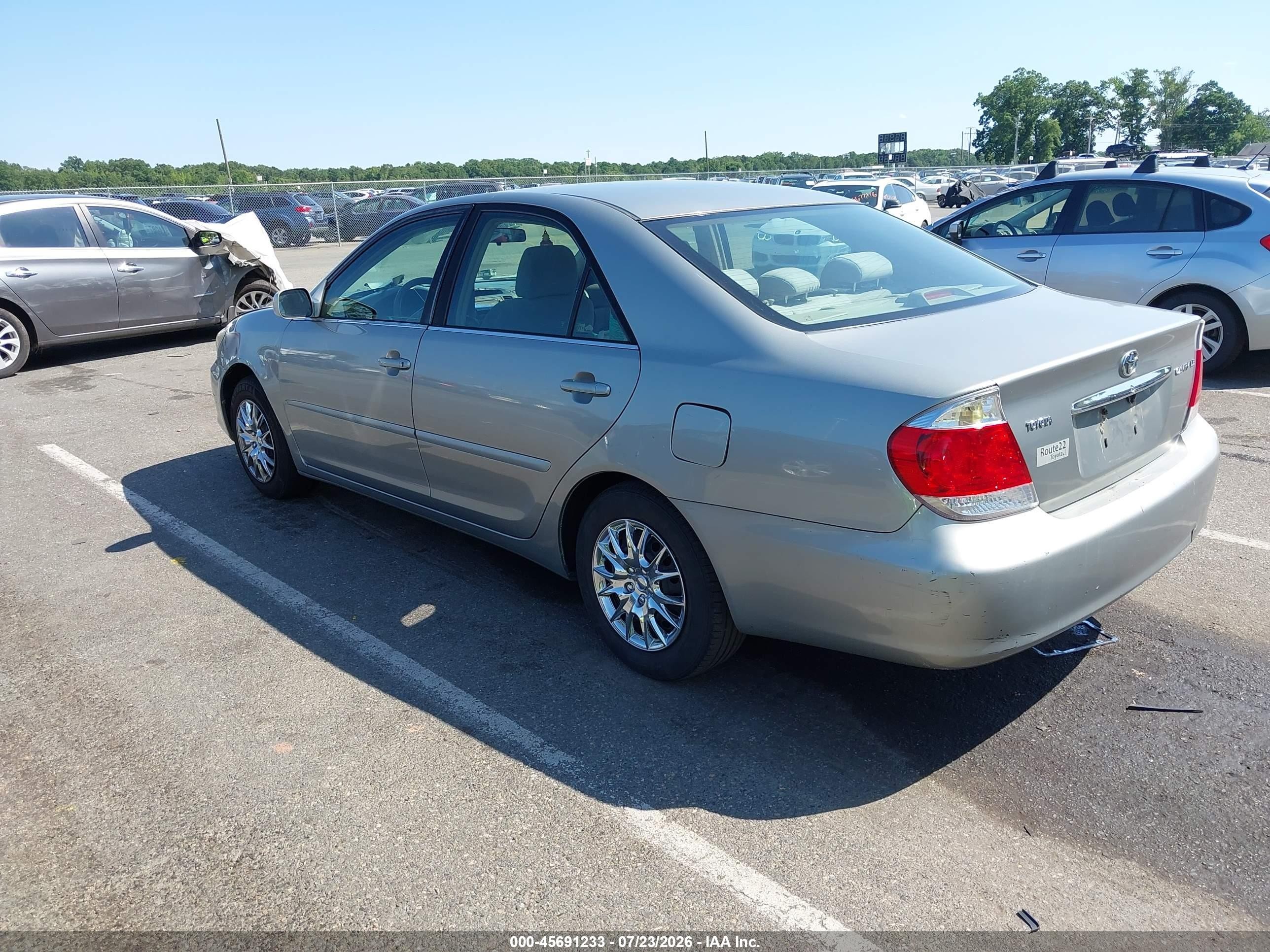 2006 Toyota Camry Le Gray vin: 4T1BE32K86U675876