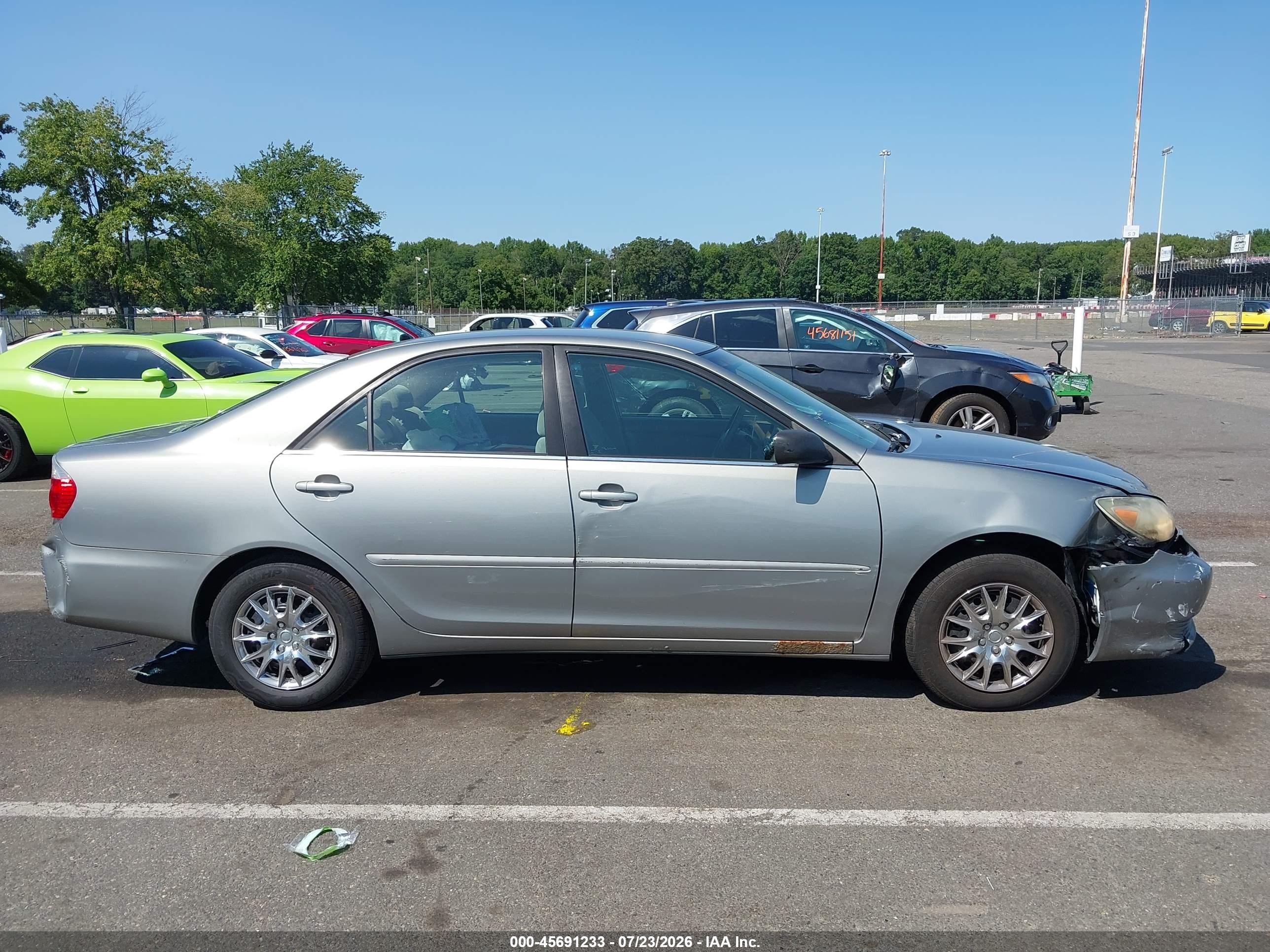 2006 Toyota Camry Le Gray vin: 4T1BE32K86U675876
