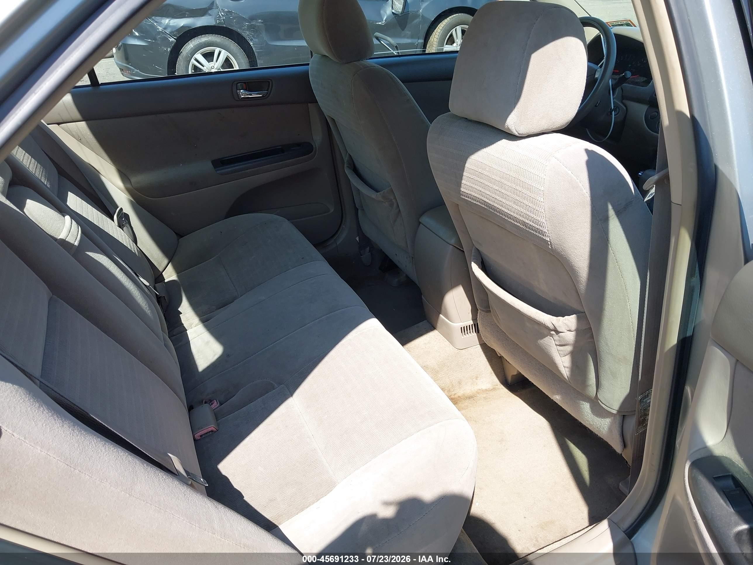 2006 Toyota Camry Le Gray vin: 4T1BE32K86U675876