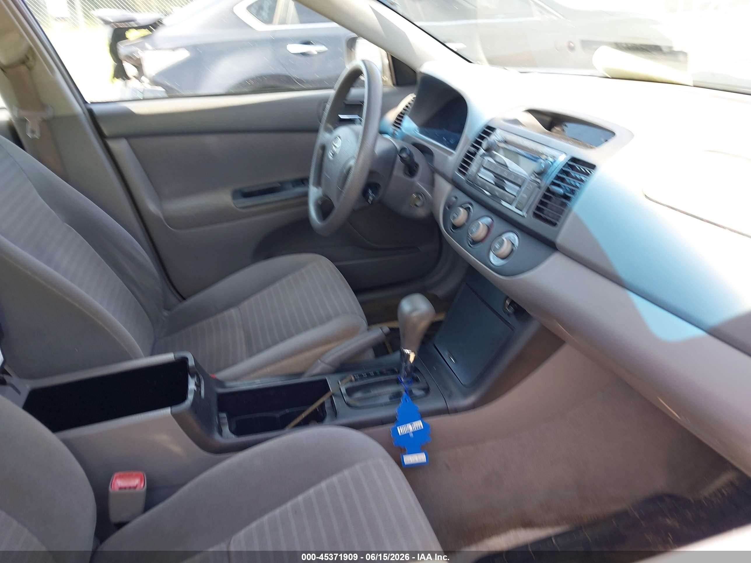 2006 Toyota Camry Le Gray vin: 4T1BE32K86U698090