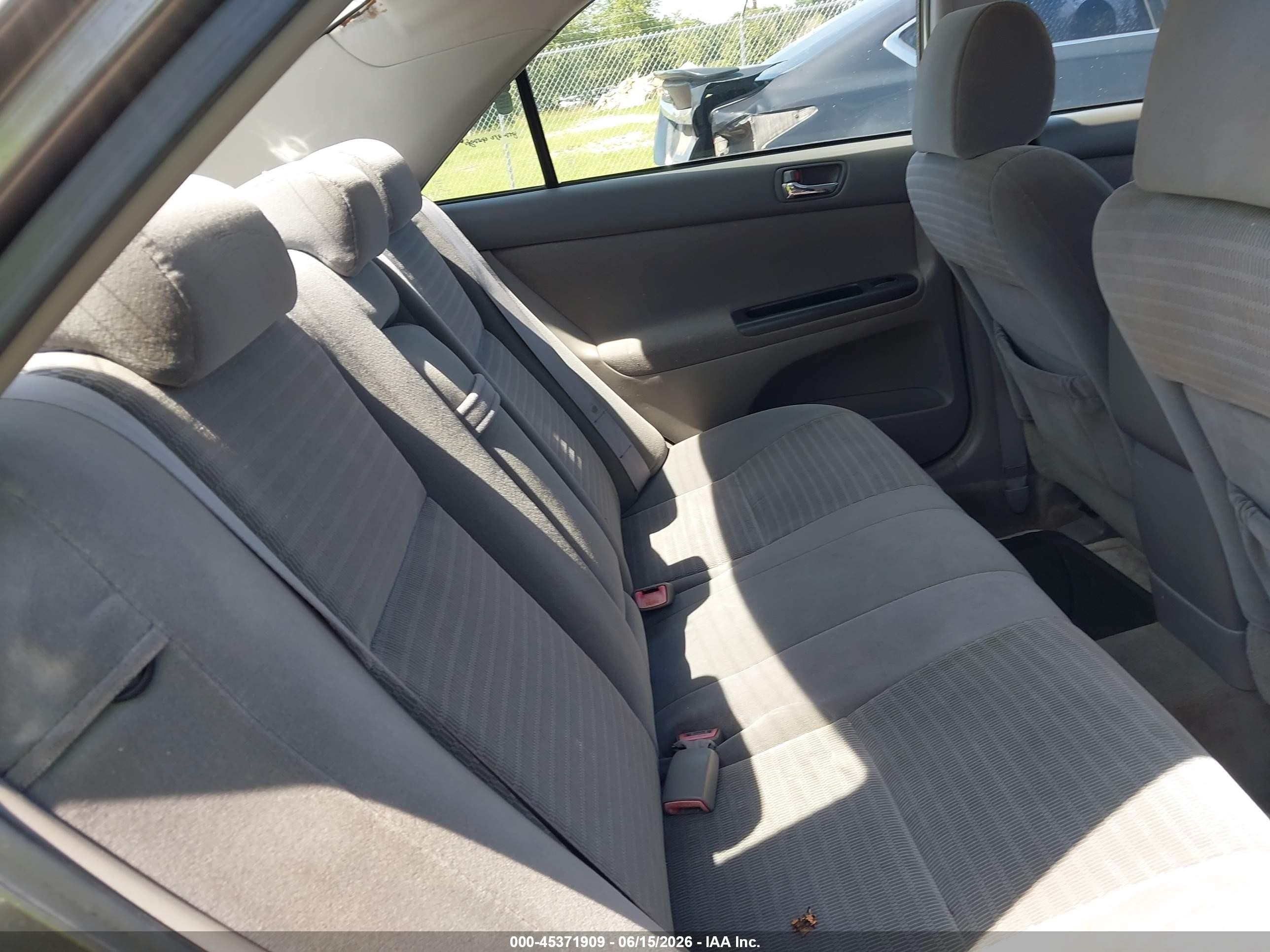 2006 Toyota Camry Le Gray vin: 4T1BE32K86U698090