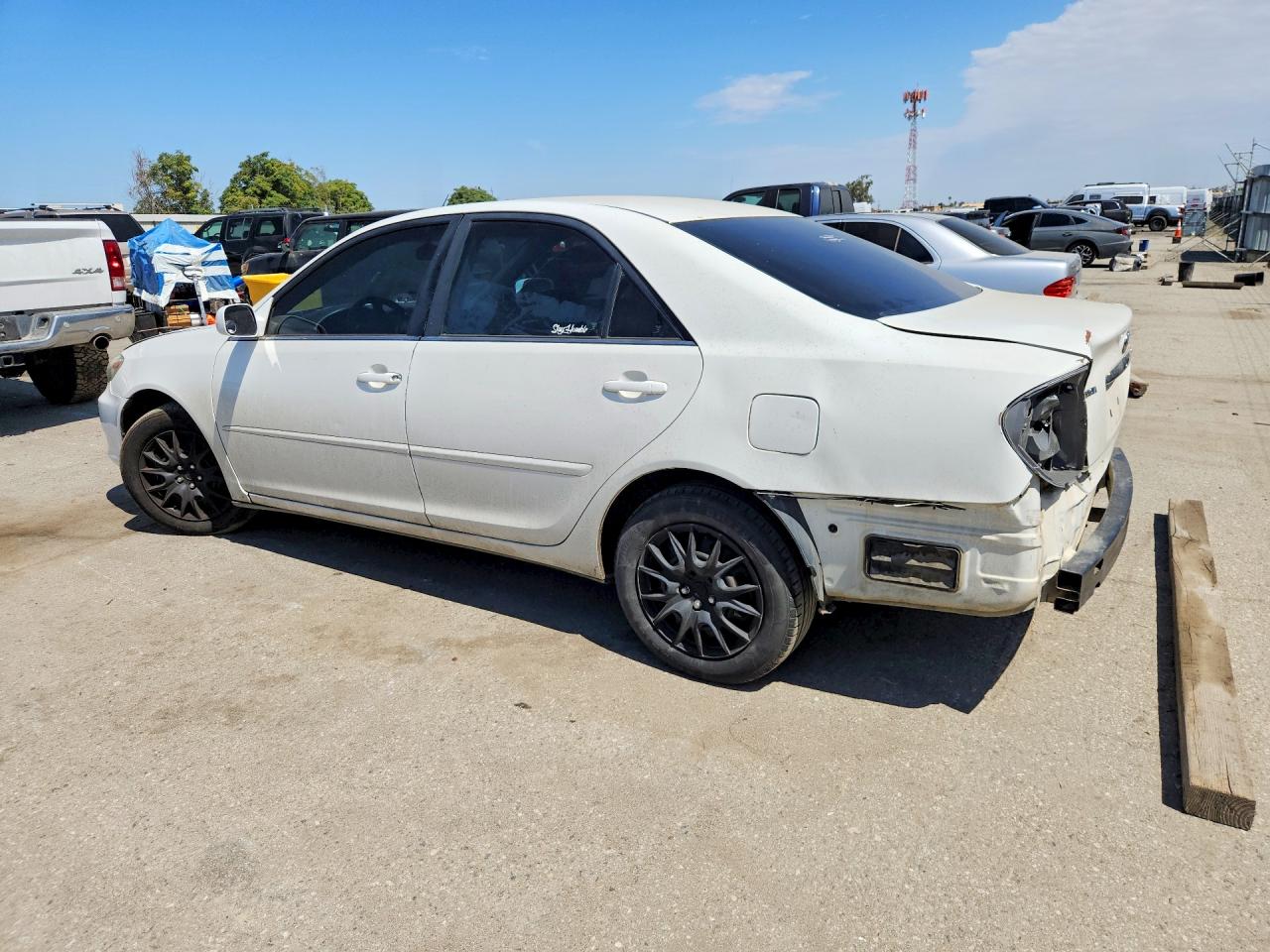 2006 Toyota Camry Le White vin: 4T1BE32K86U703465