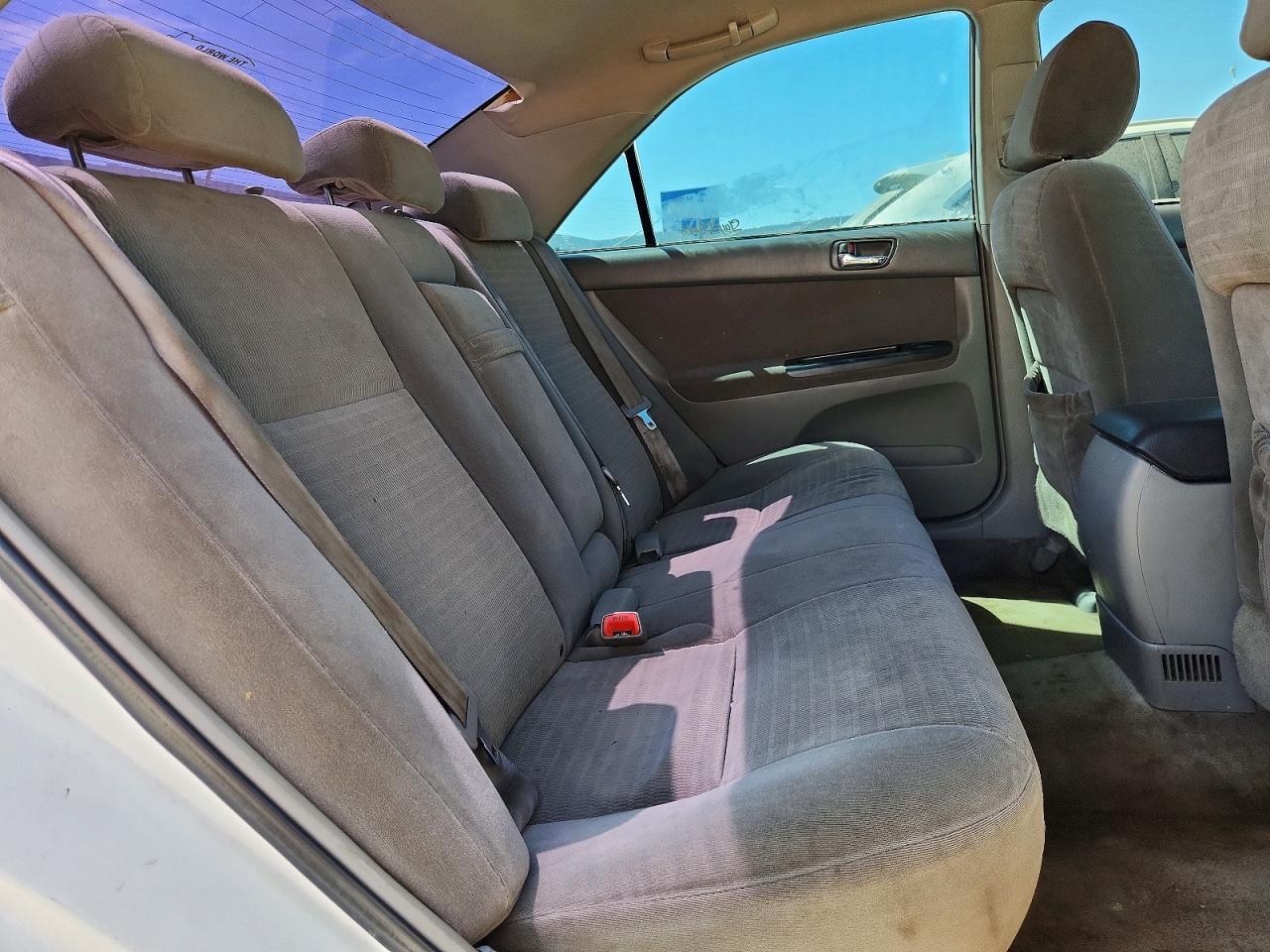 2006 Toyota Camry Le White vin: 4T1BE32K86U703465