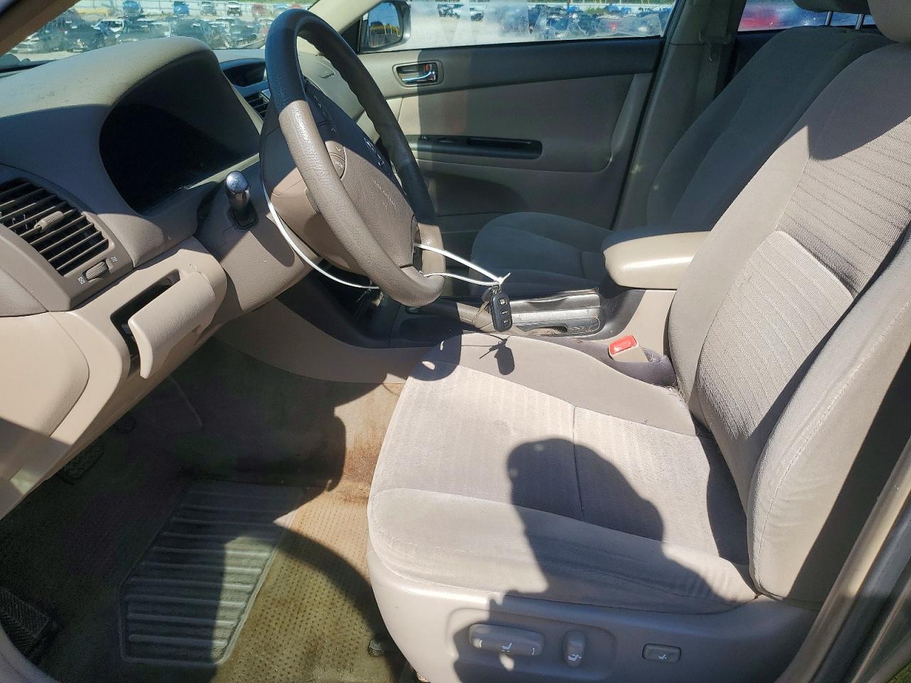2006 Toyota Camry Le Gray vin: 4T1BE32K86U727183