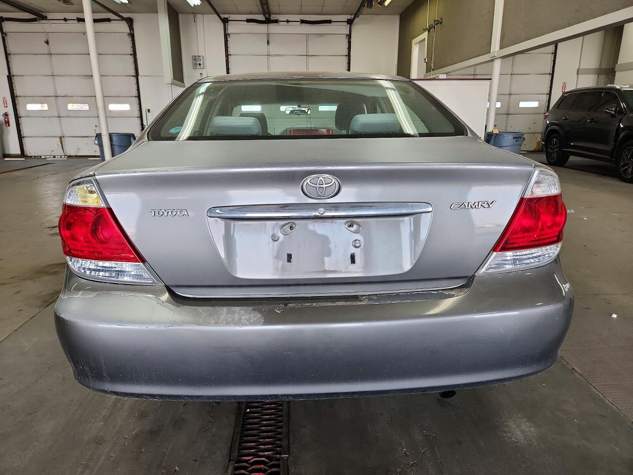 2006 Toyota Camry Standard Gray vin: 4T1BE32K86U728754