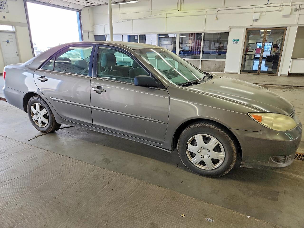 2006 Toyota Camry Standard Gray vin: 4T1BE32K86U728754