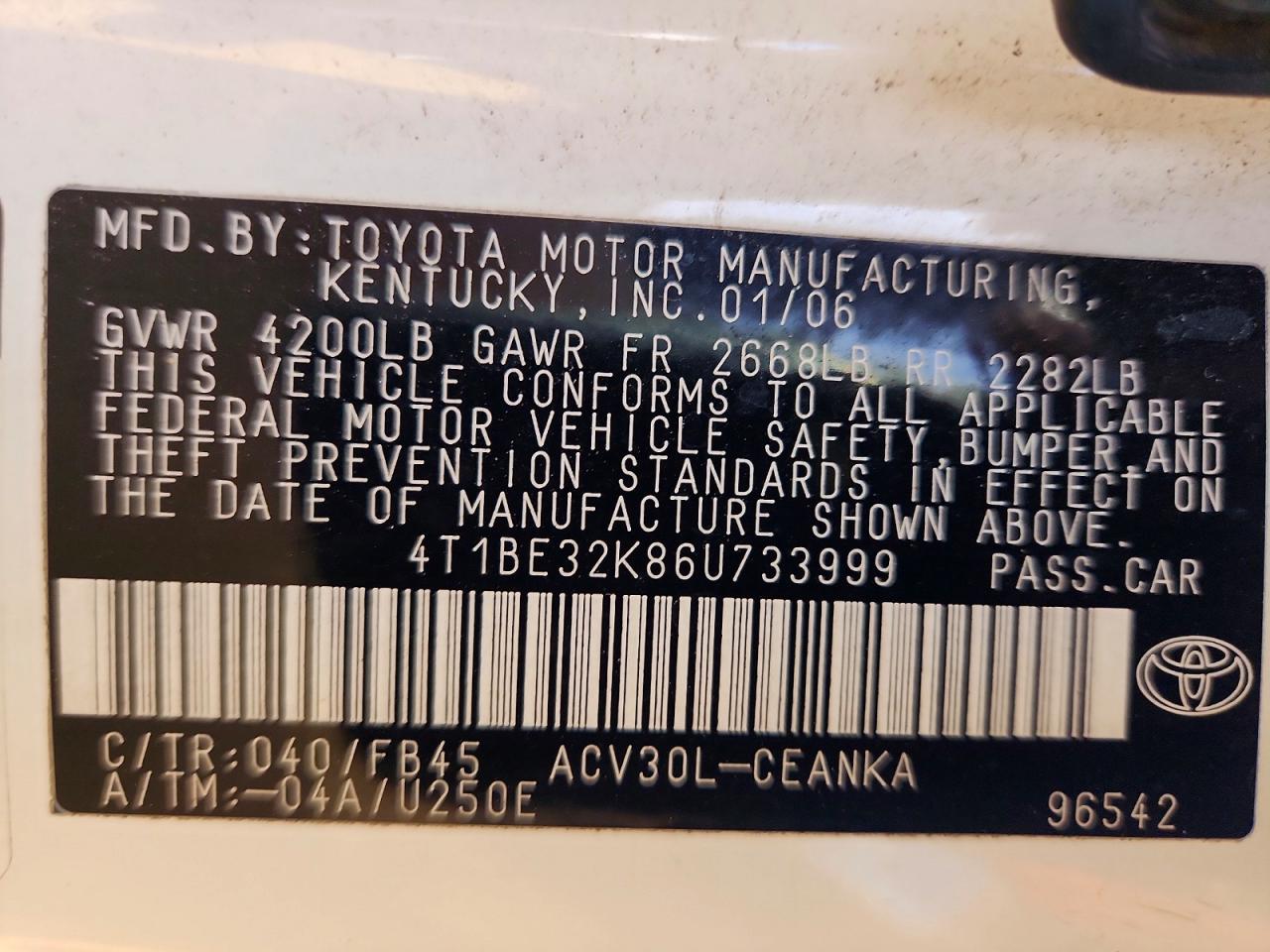 2006 Toyota Camry Le White vin: 4T1BE32K86U733999
