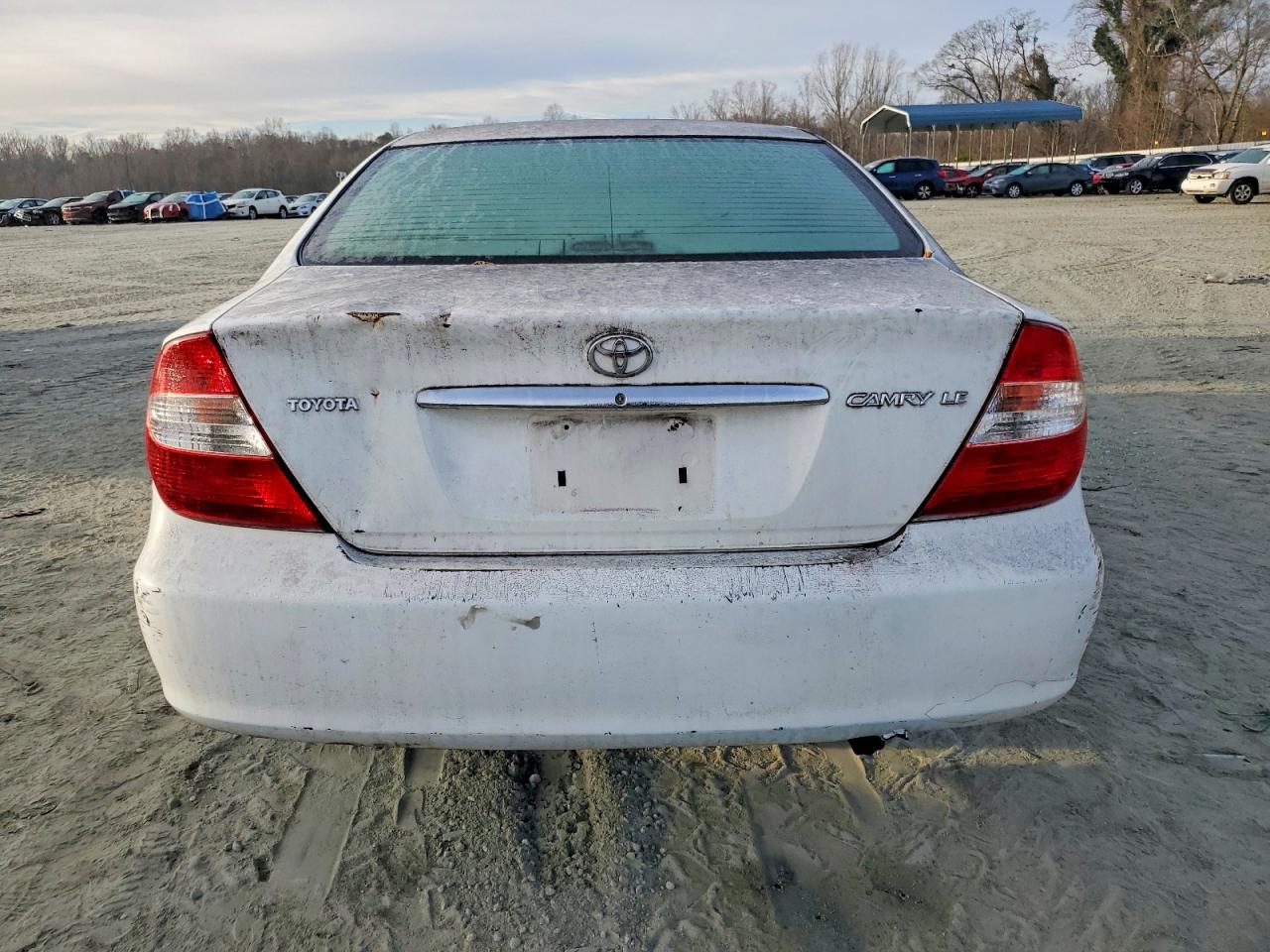 2002 Toyota Camry Le White vin: 4T1BE32K92U020801