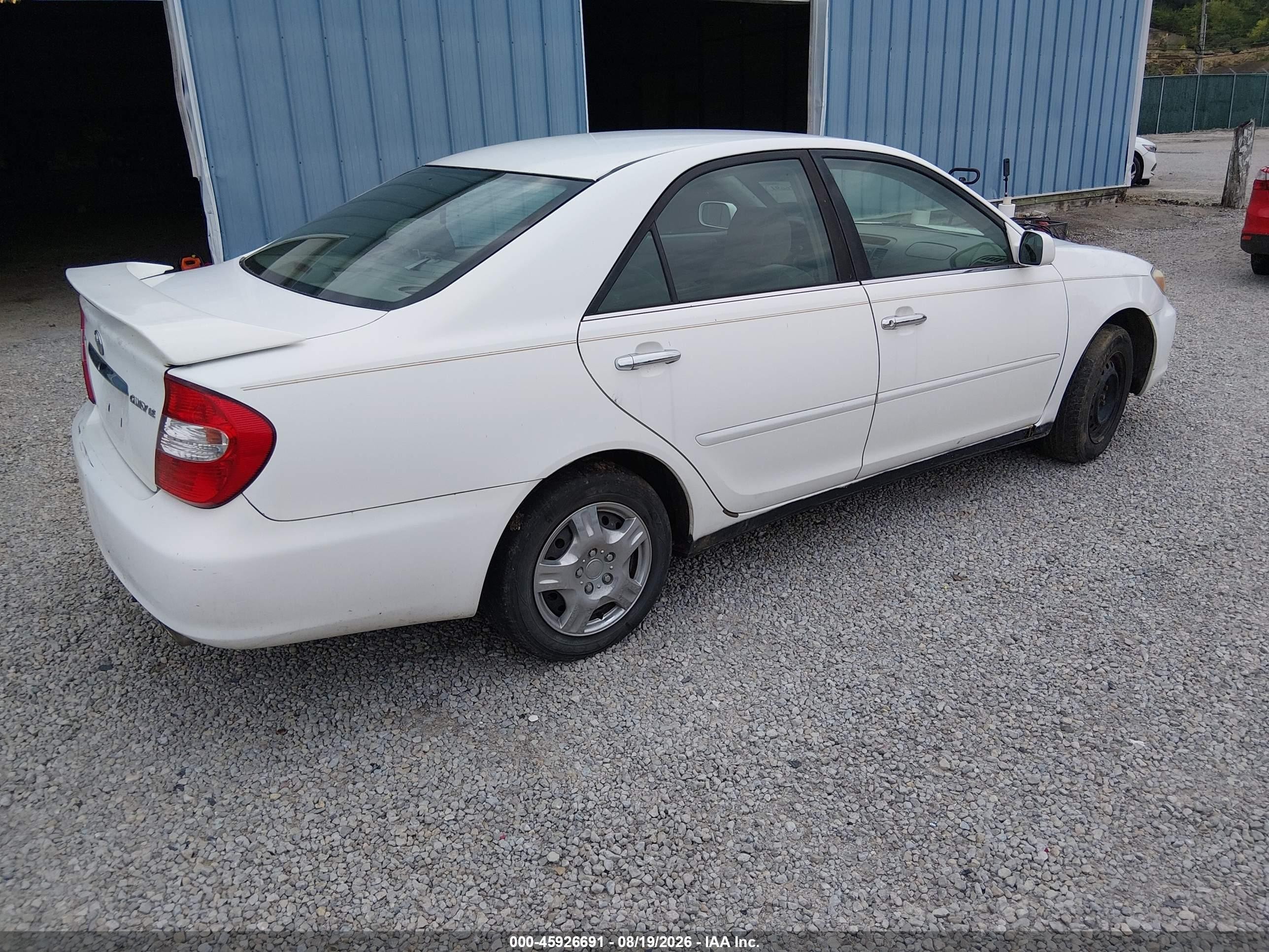 2002 Toyota Camry Le Белый vin: 4T1BE32K92U021012