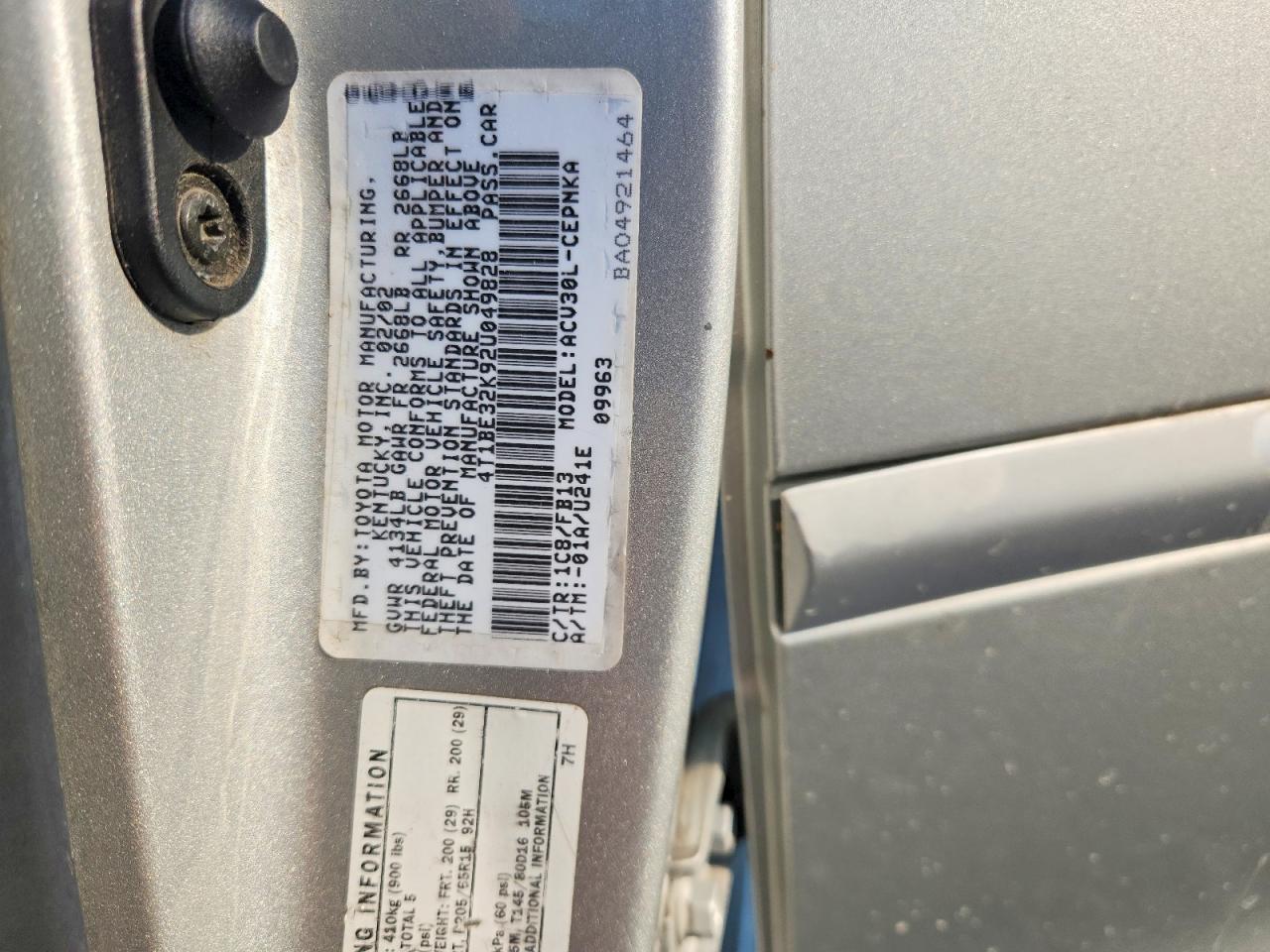 2002 Toyota Camry Le Silver vin: 4T1BE32K92U049828