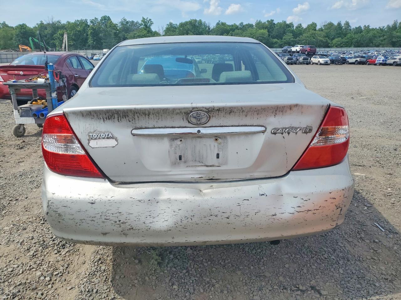 2002 Toyota Camry Le Серебряный vin: 4T1BE32K92U091612