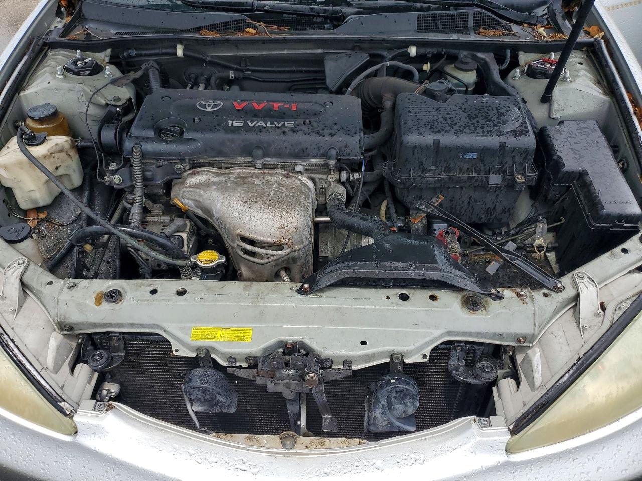 2002 Toyota Camry Le Silver vin: 4T1BE32K92U099404