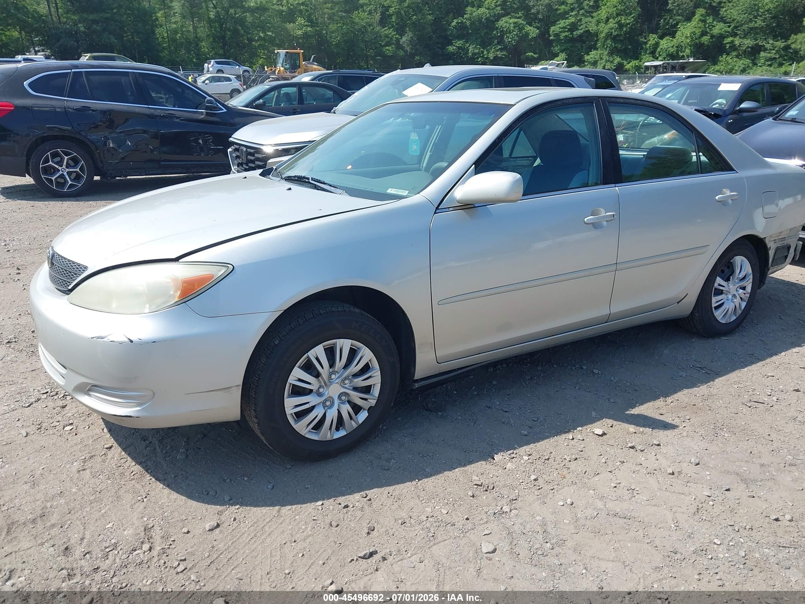 2002 Toyota Camry Le Серебряный vin: 4T1BE32K92U114113