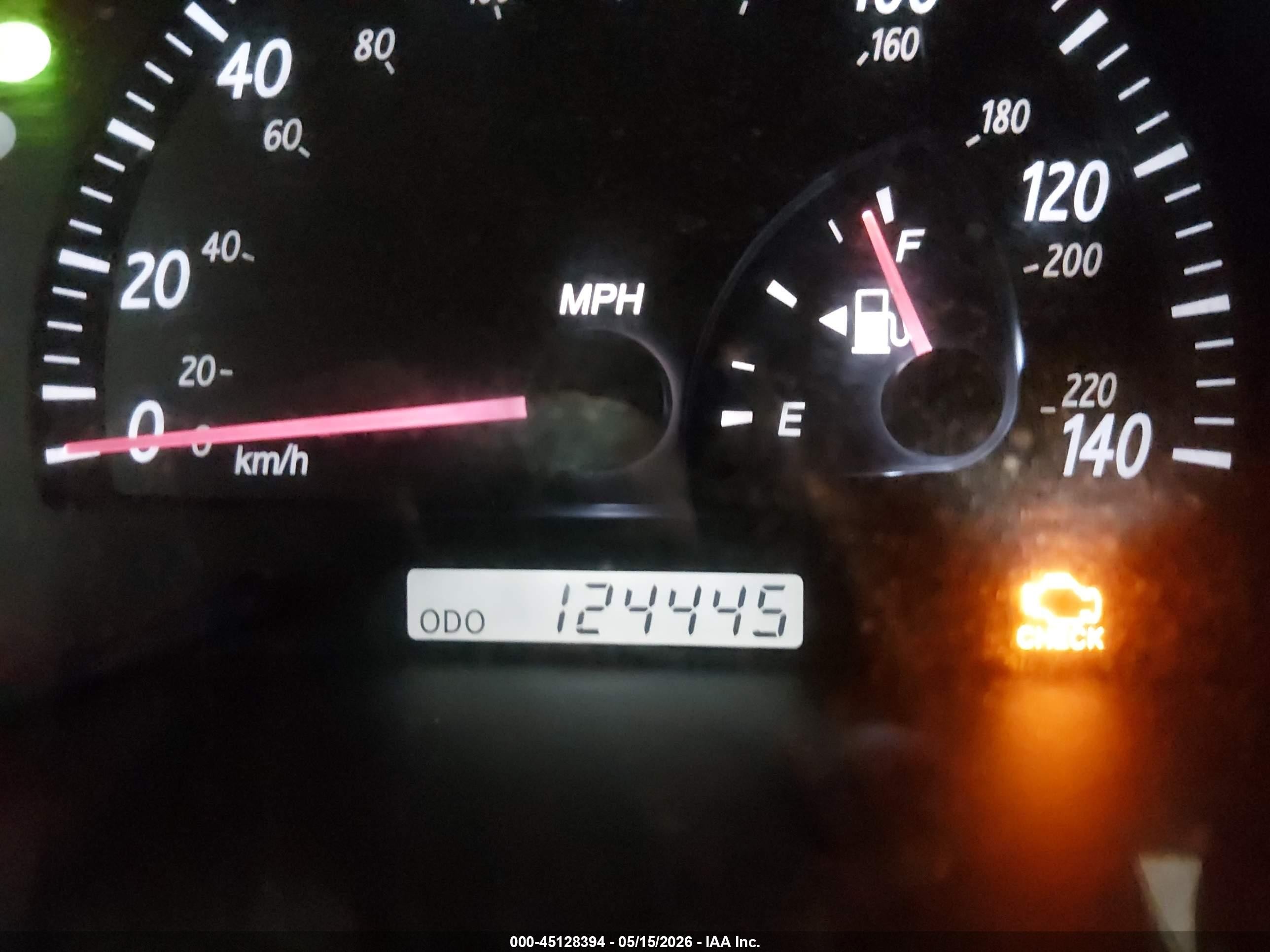 2002 Toyota Camry Le Золотой vin: 4T1BE32K92U639592