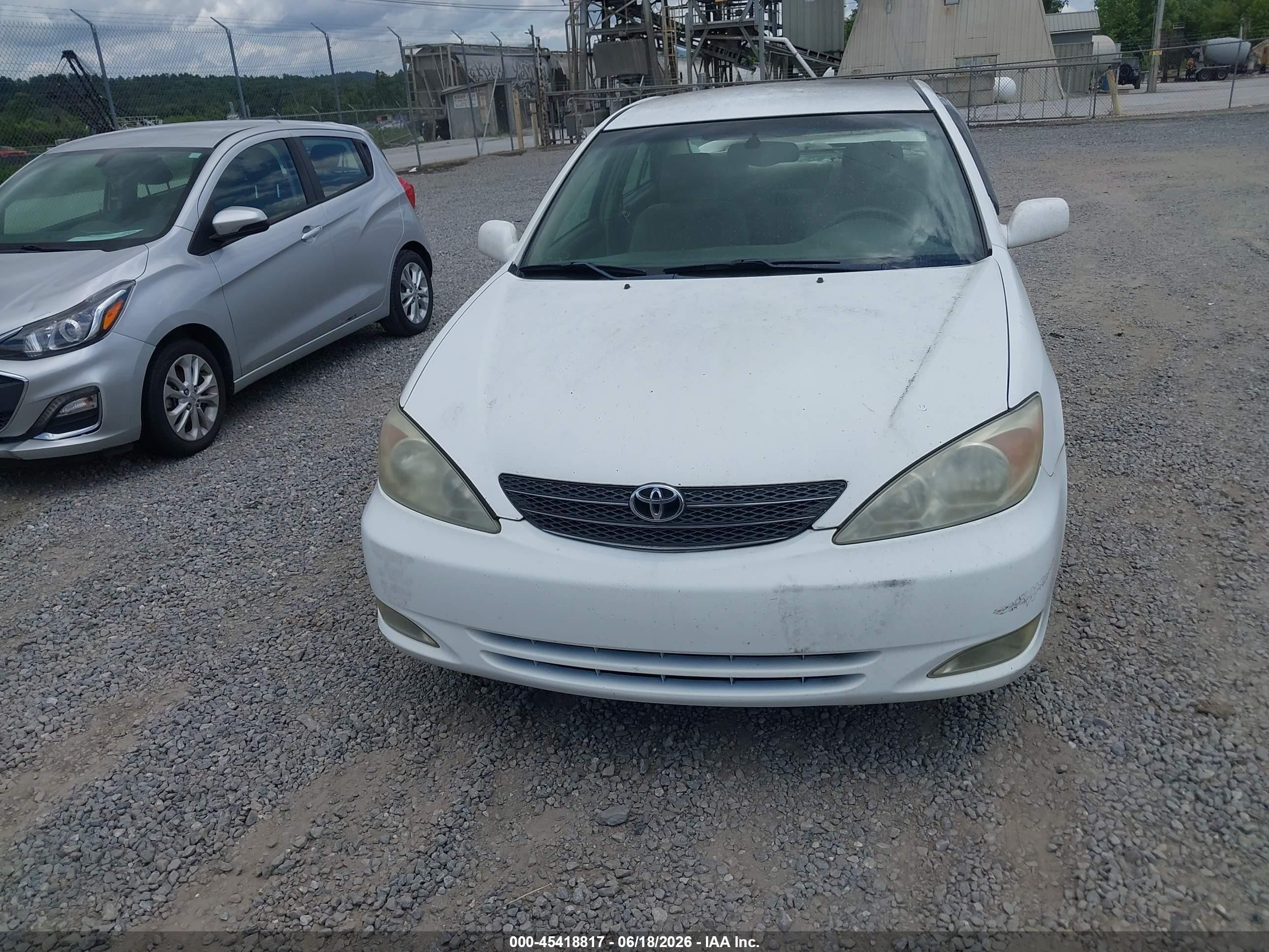 2003 Toyota Camry Xle White vin: 4T1BE32K93U128076