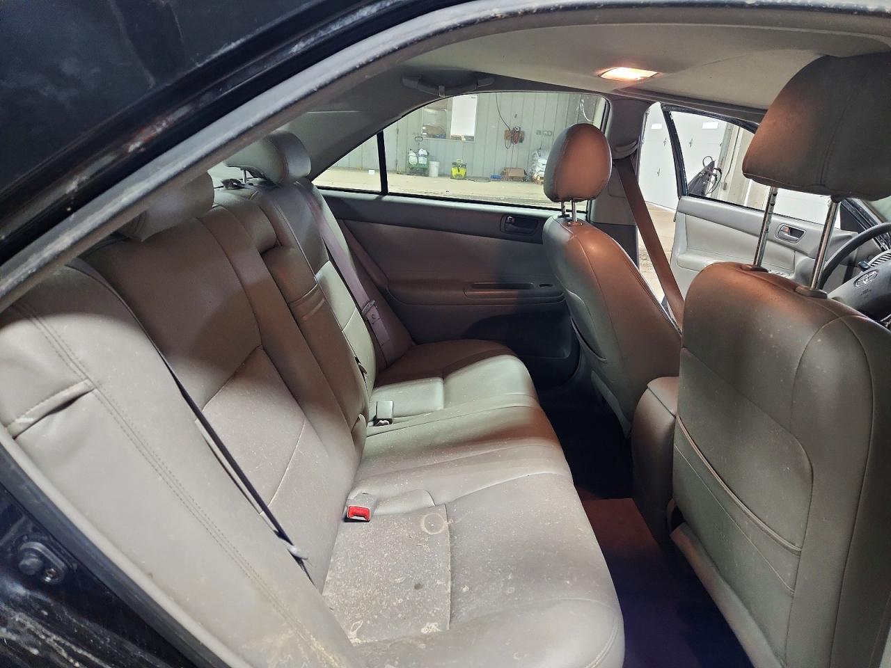 2003 Toyota Camry Le Black vin: 4T1BE32K93U203357
