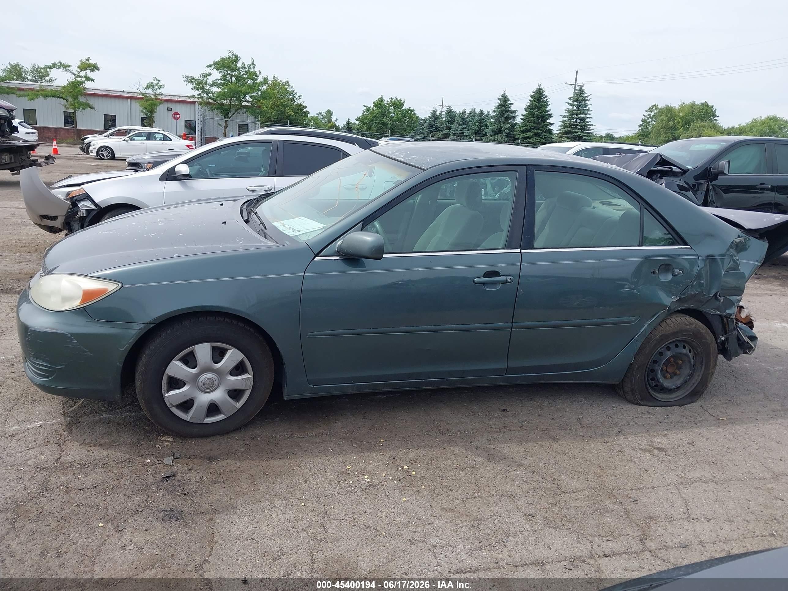 2003 Toyota Camry Le Green vin: 4T1BE32K93U203875