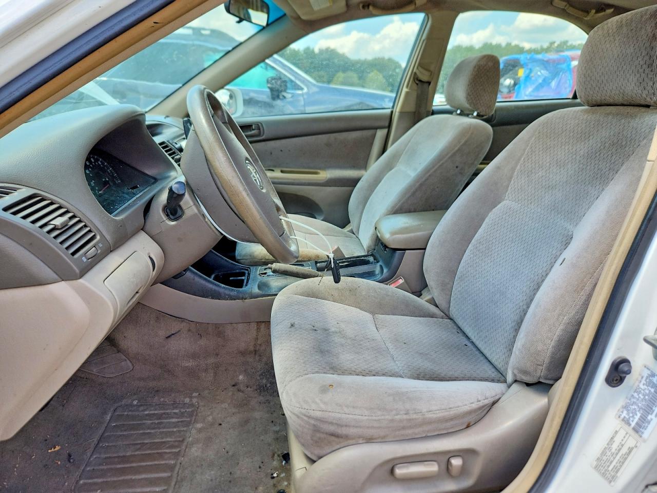 2003 Toyota Camry Le White vin: 4T1BE32K93U229764