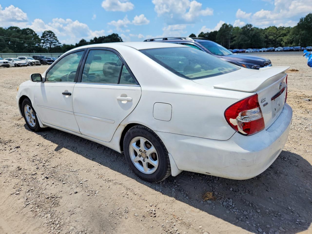 2003 Toyota Camry Le White vin: 4T1BE32K93U229764