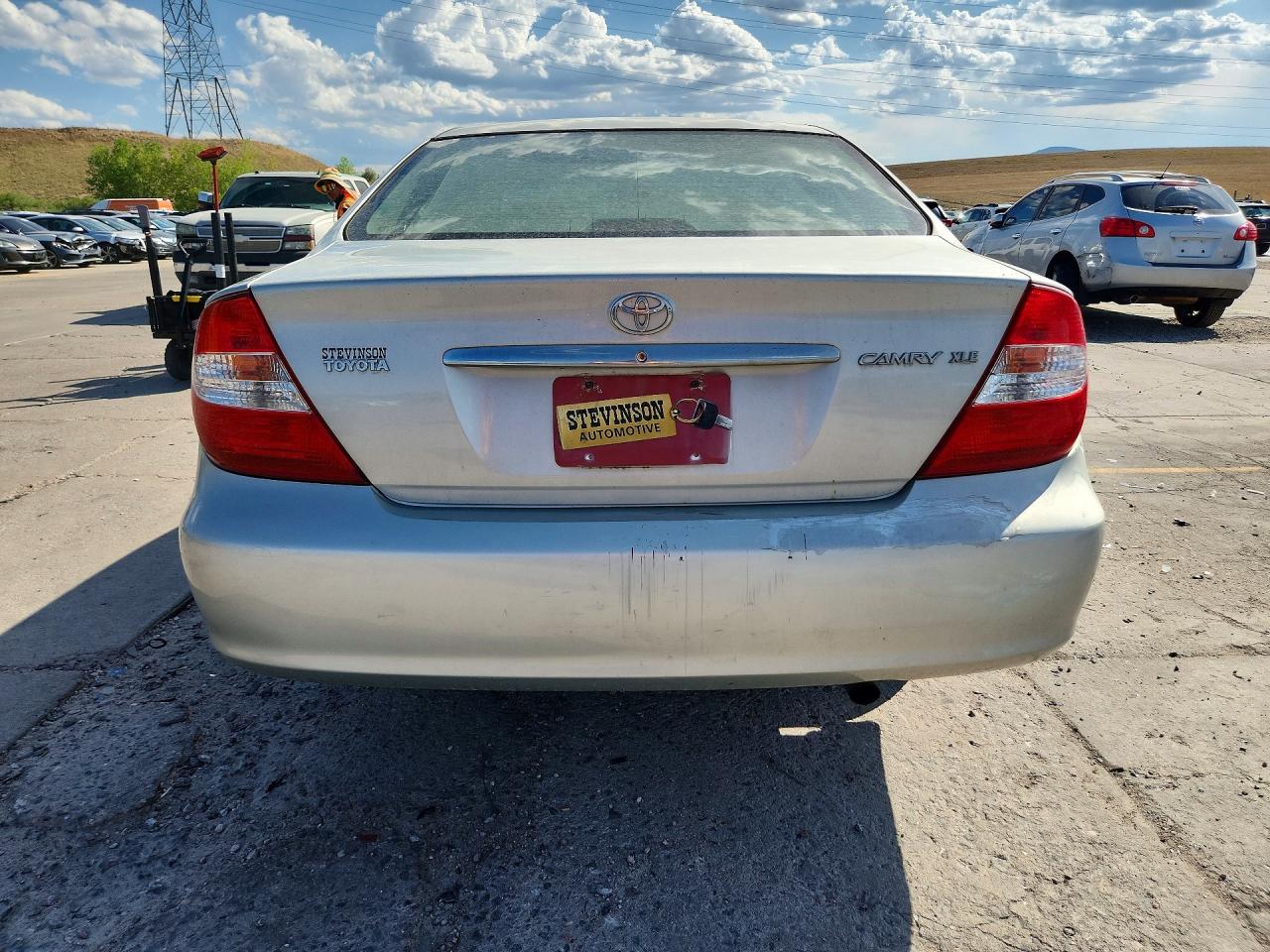 2003 Toyota Camry Xle Серебряный vin: 4T1BE32K93U246029