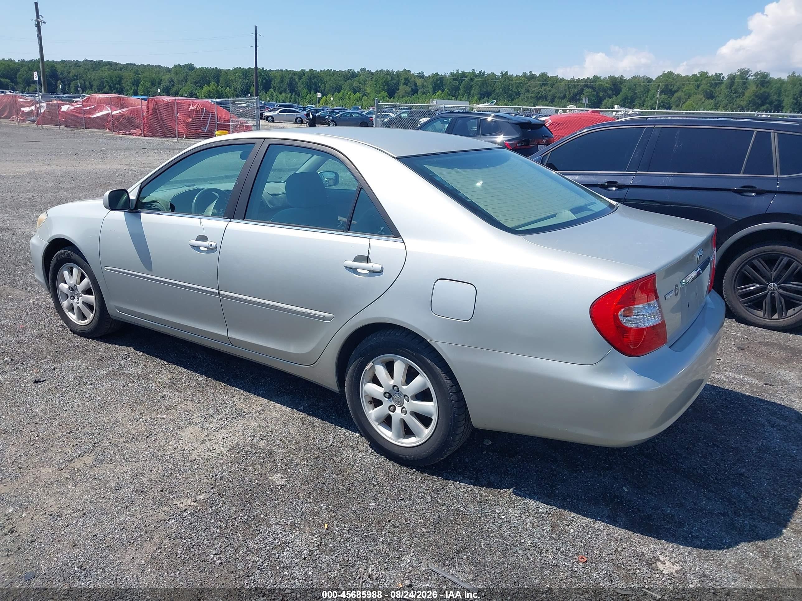 2003 Toyota Camry Xle Серебряный vin: 4T1BE32K93U259962