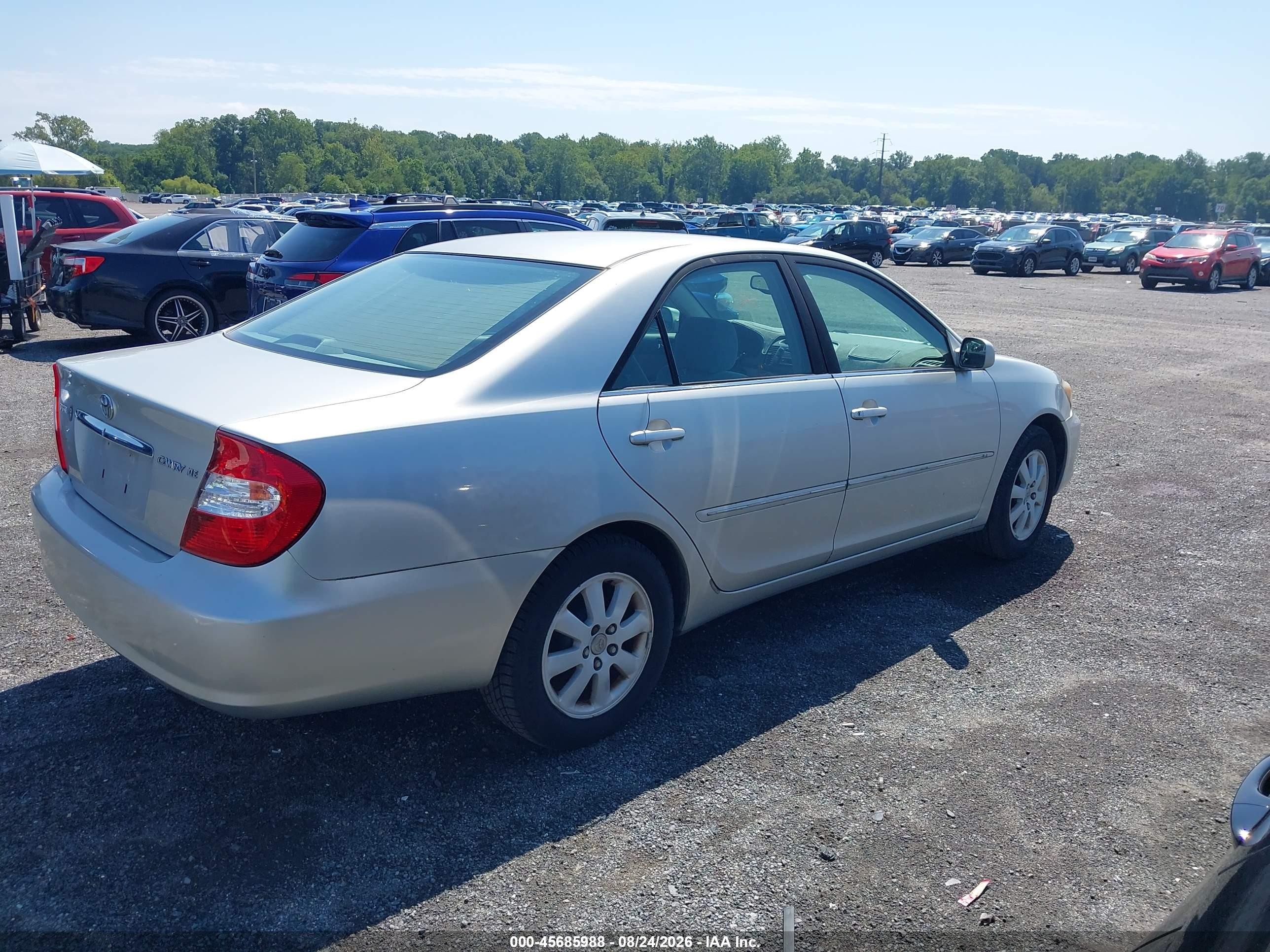 2003 Toyota Camry Xle Серебряный vin: 4T1BE32K93U259962