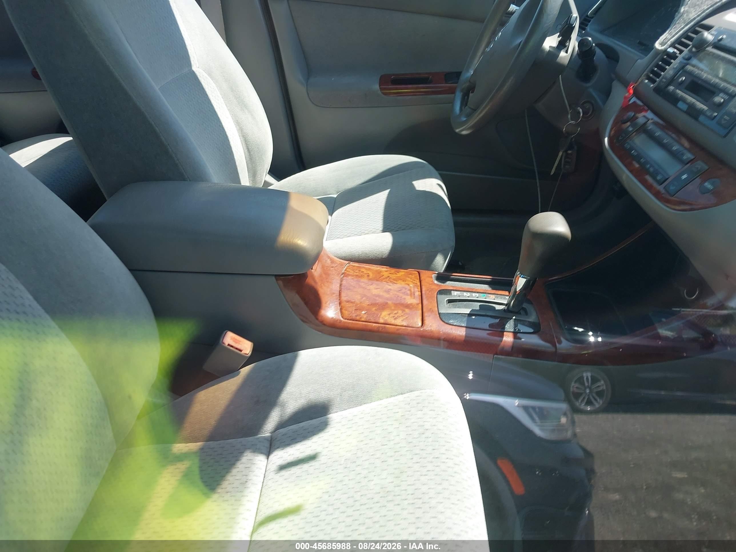 2003 Toyota Camry Xle Серебряный vin: 4T1BE32K93U259962