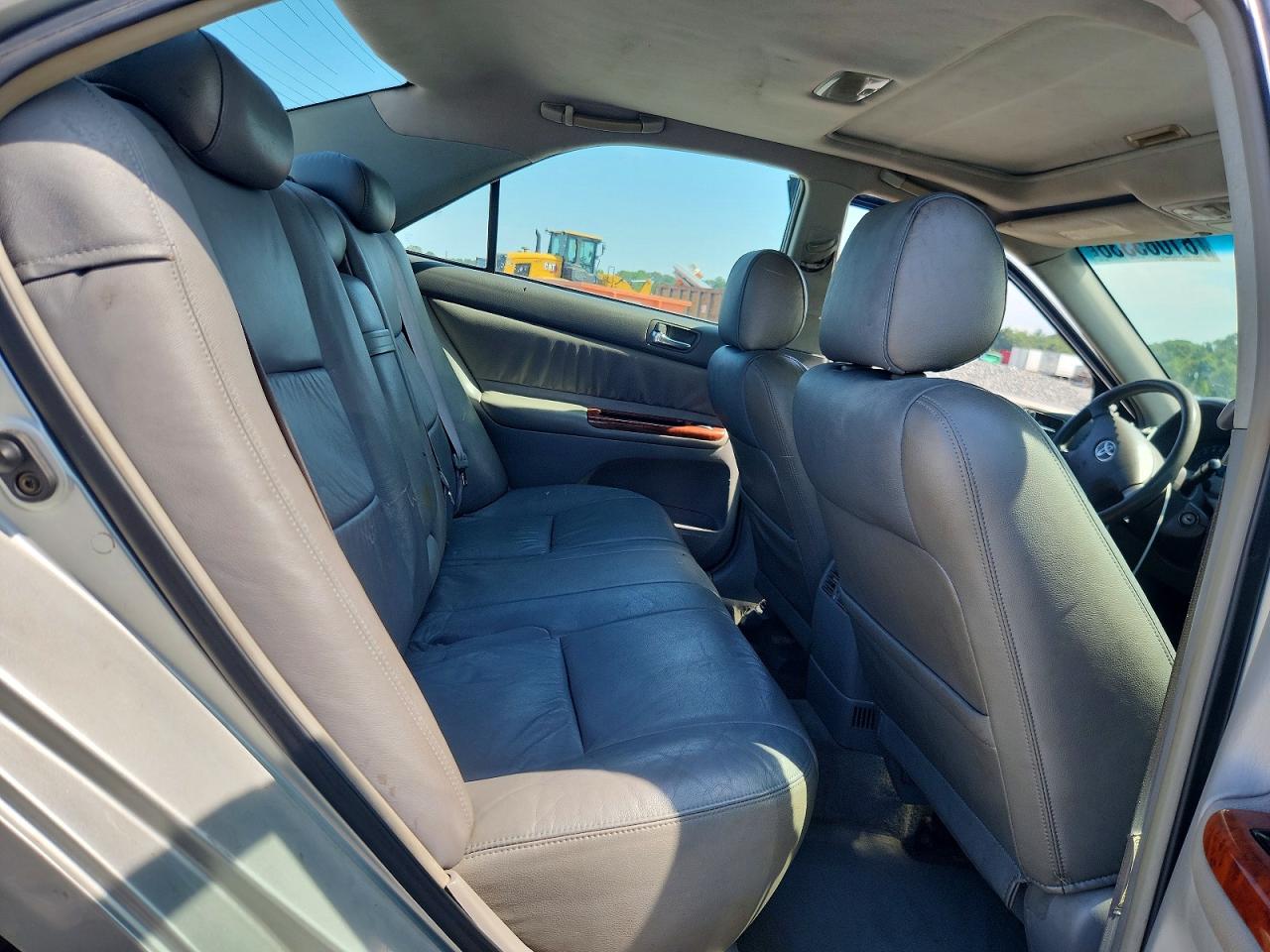 2003 Toyota Camry Xle Silver vin: 4T1BE32K93U725552