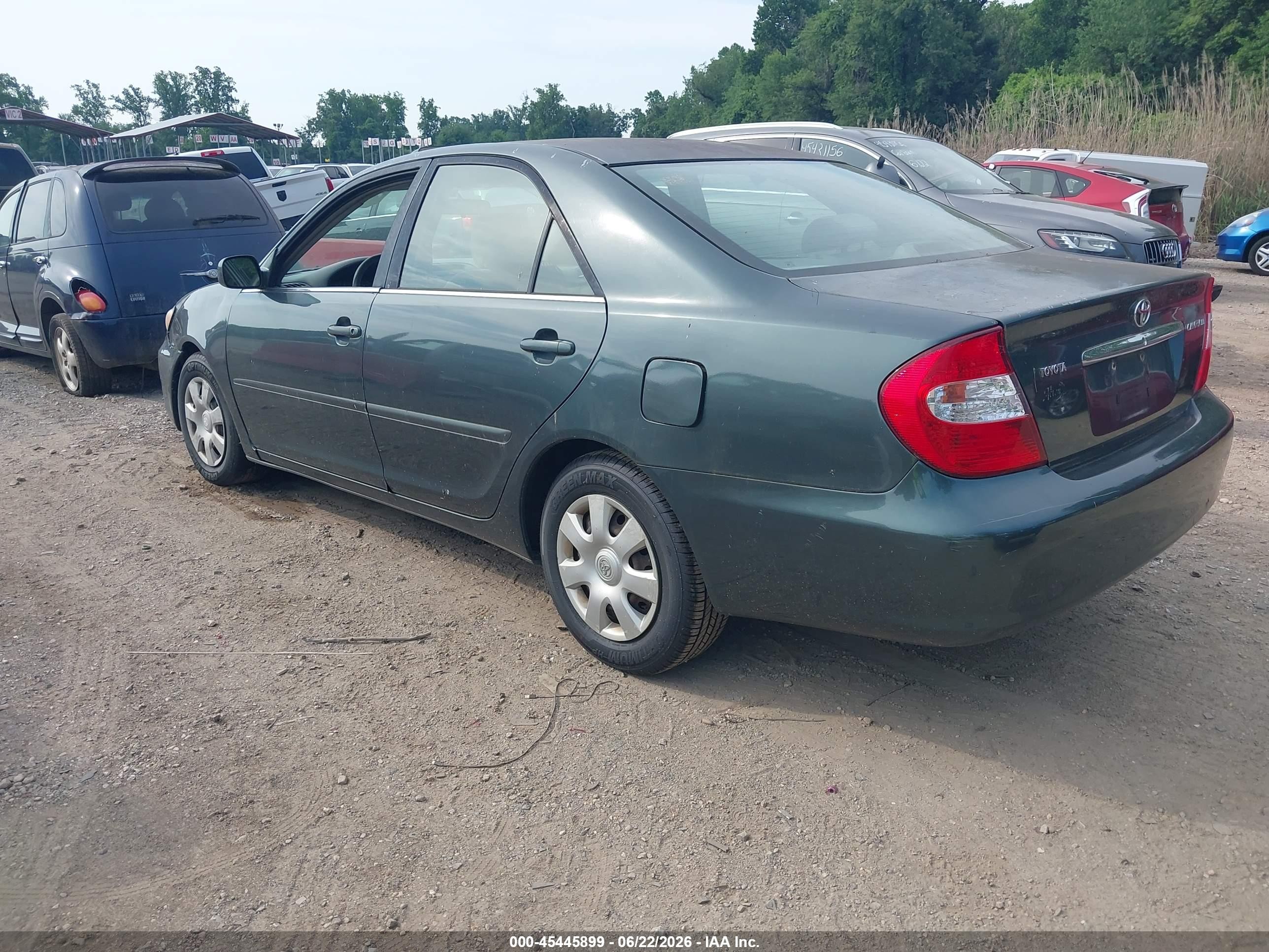 2003 Toyota Camry Le Green vin: 4T1BE32K93U735028