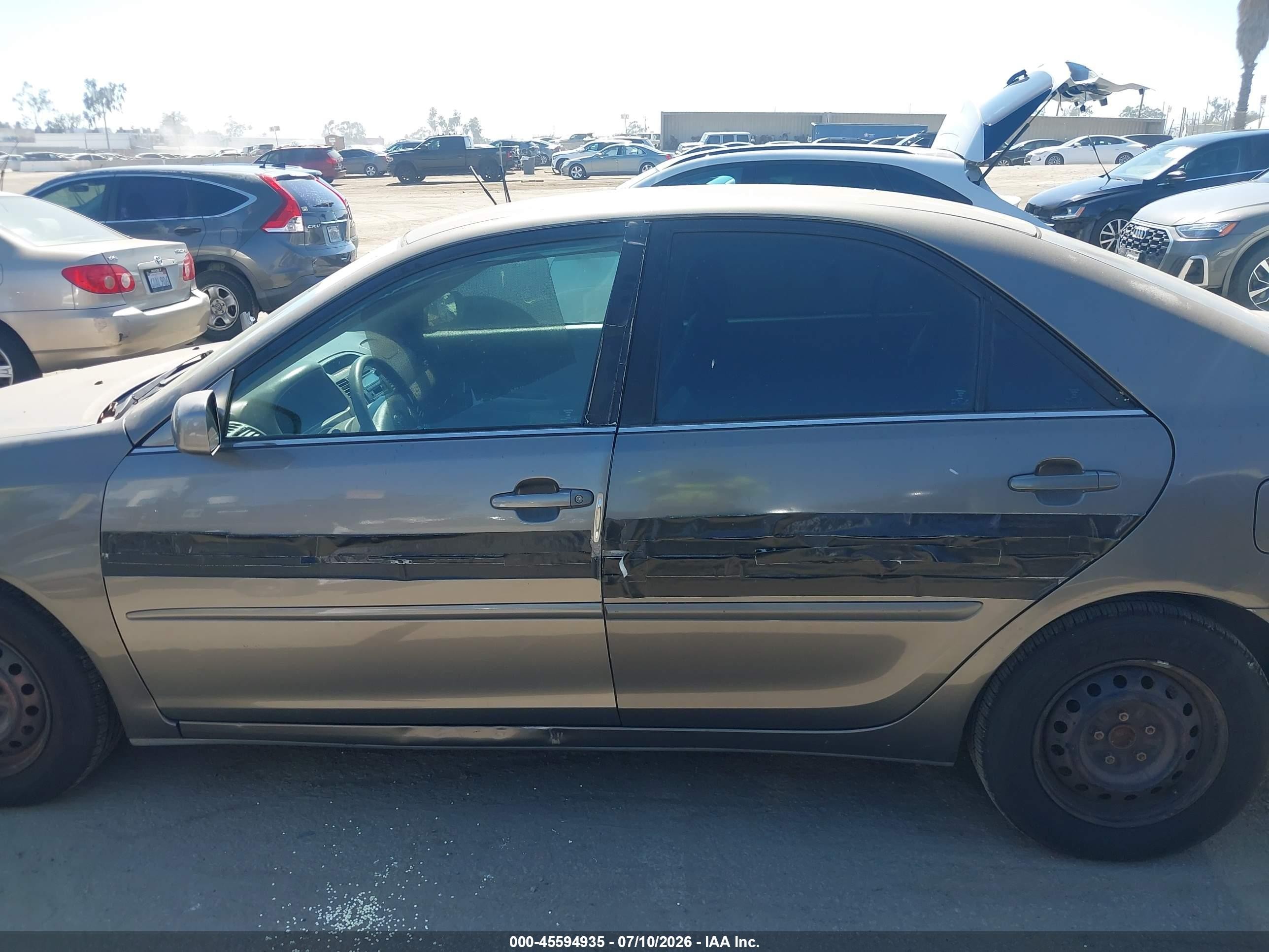 2003 Toyota Camry Le Gray vin: 4T1BE32K93U775142