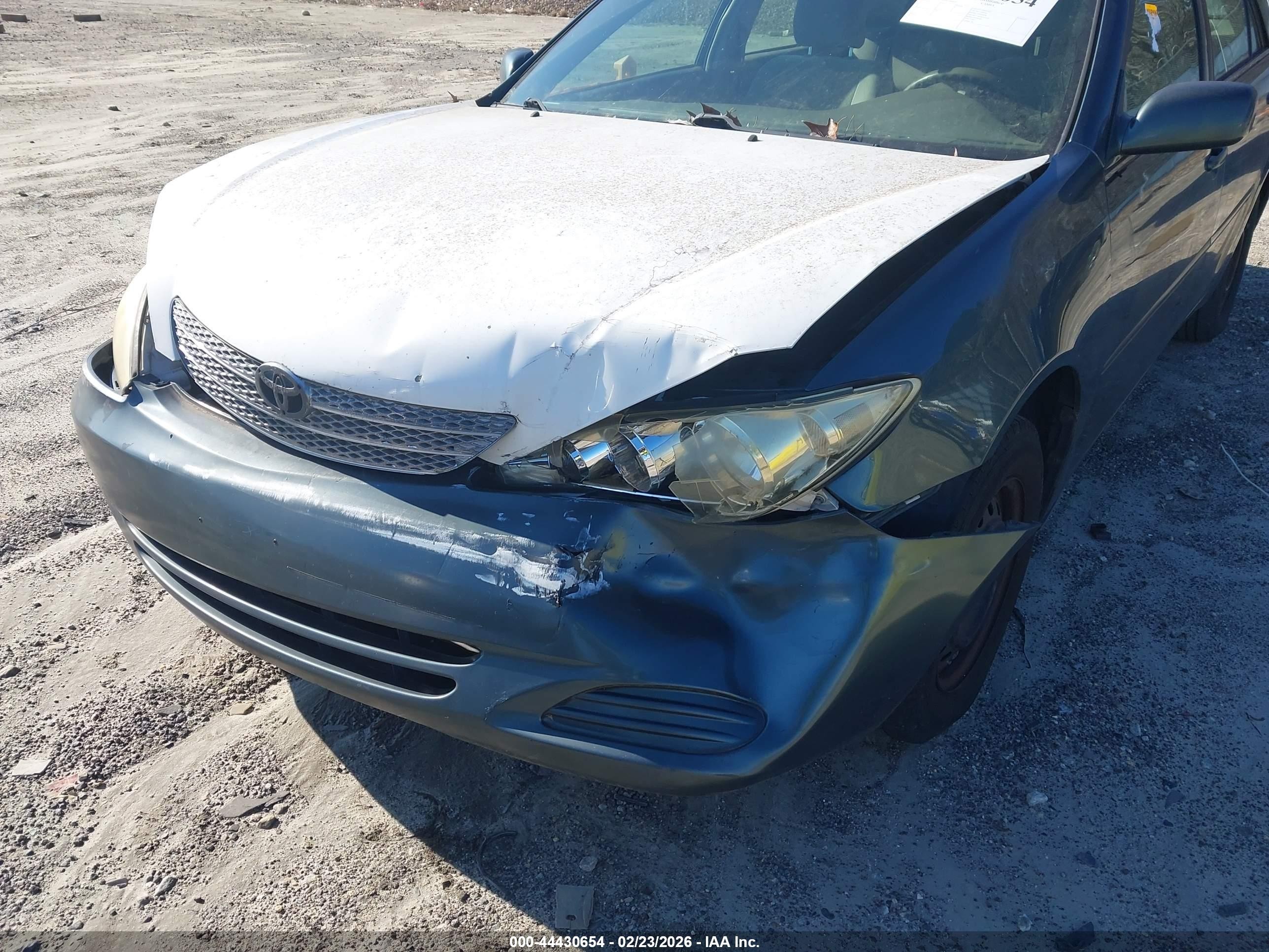 2004 Toyota Camry Le Teal vin: 4T1BE32K94U264922