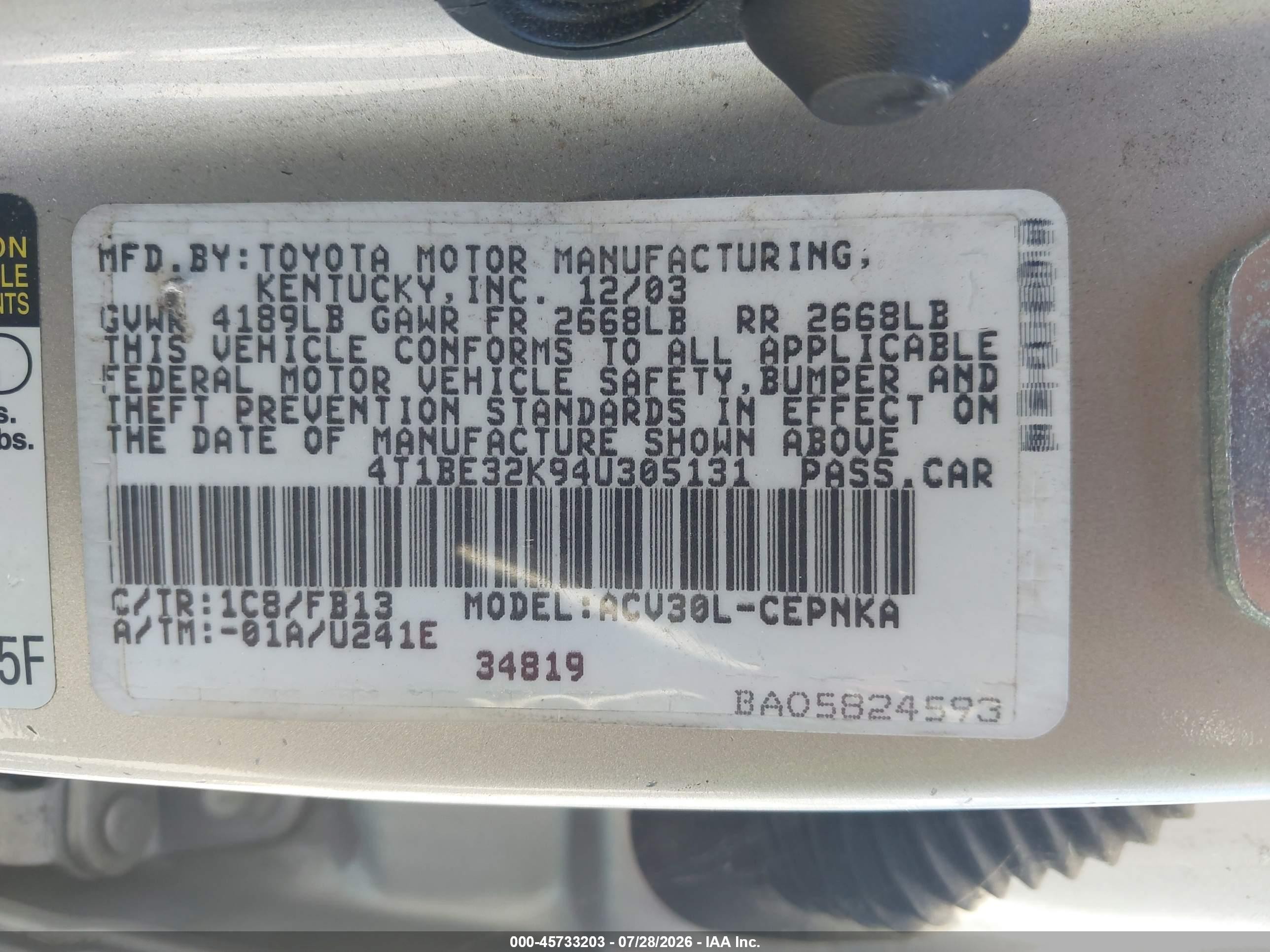 2004 Toyota Camry Le Silver vin: 4T1BE32K94U305131