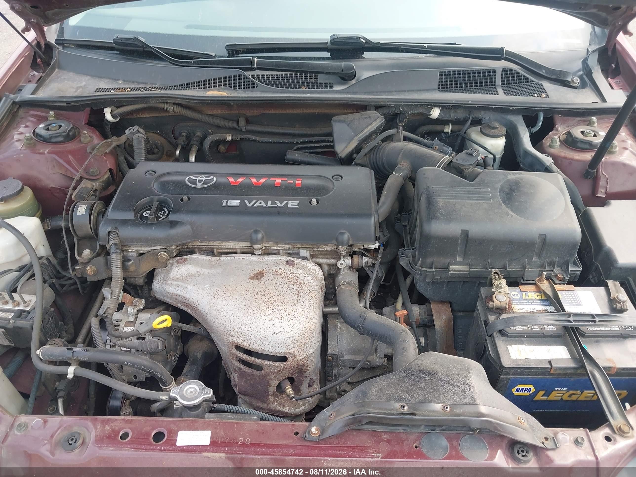 2004 Toyota Camry Le Red vin: 4T1BE32K94U326920