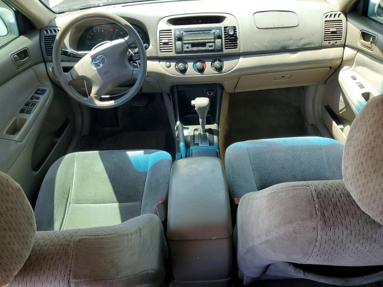 2004 Toyota Camry Le White vin: 4T1BE32K94U360775