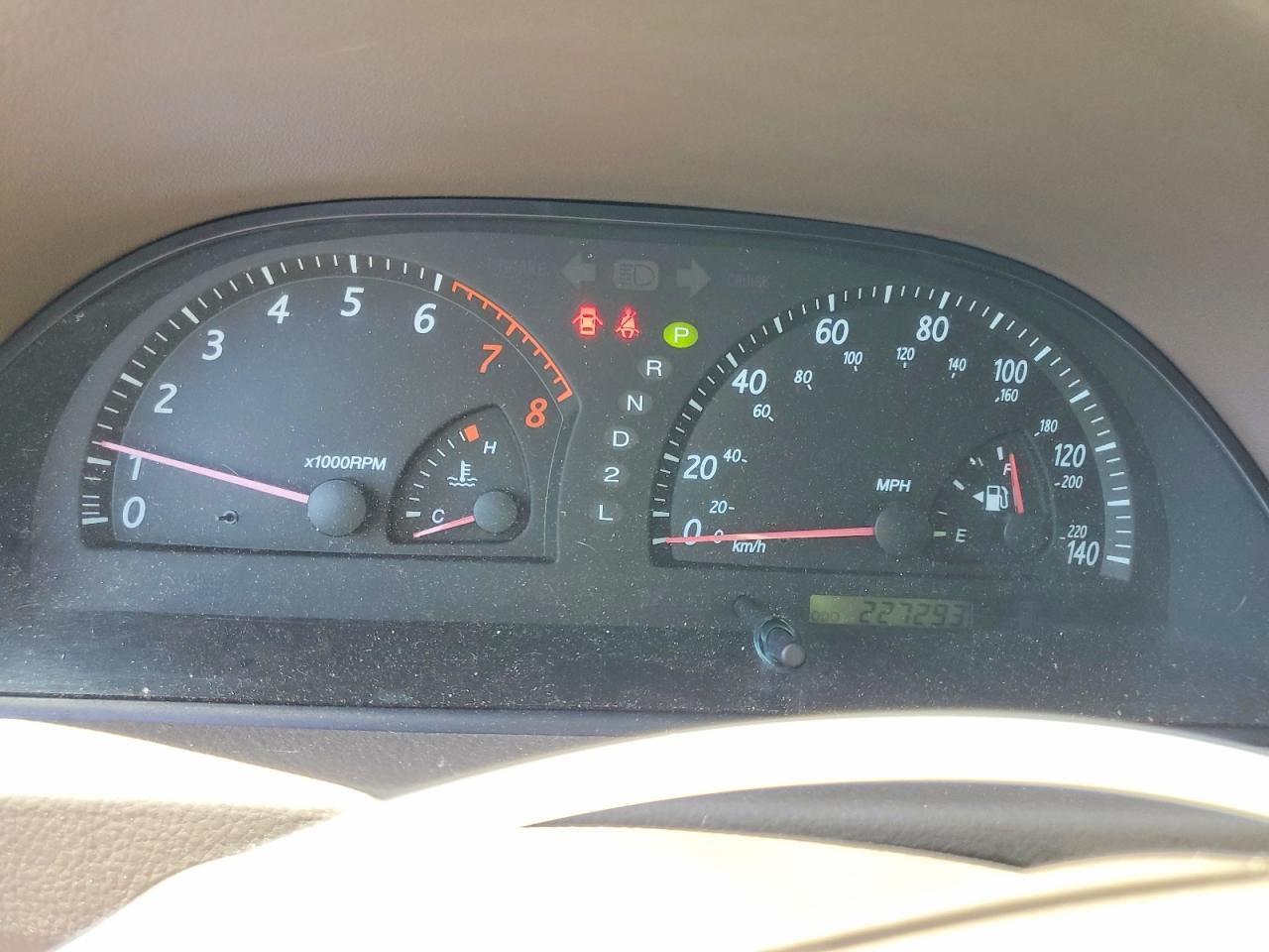 2004 Toyota Camry Le White vin: 4T1BE32K94U360775