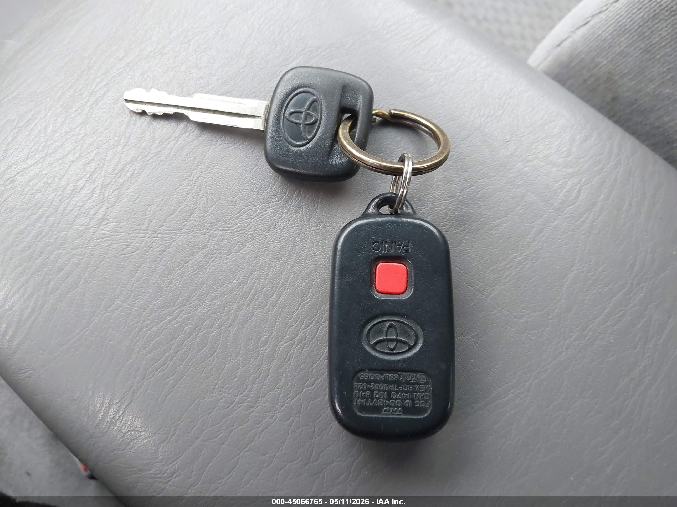 2004 Toyota Camry Le Green vin: 4T1BE32K94U376944