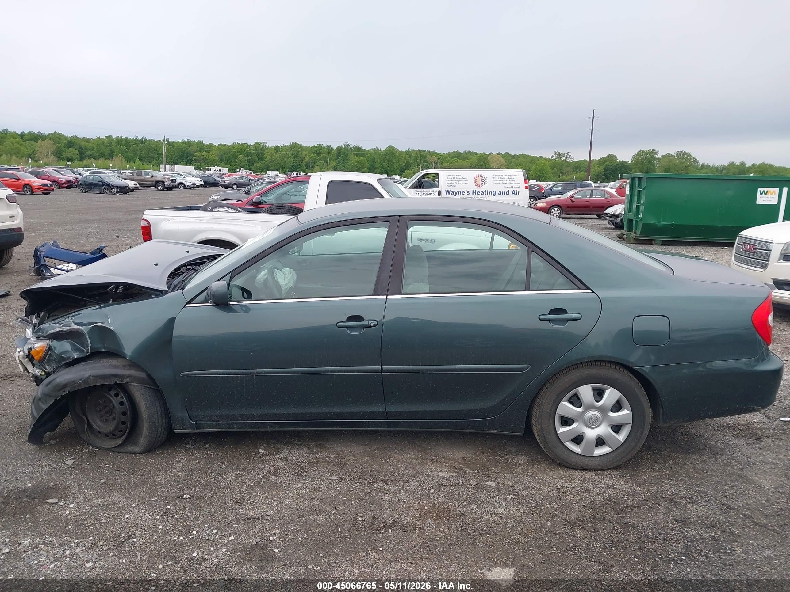 2004 Toyota Camry Le Green vin: 4T1BE32K94U376944