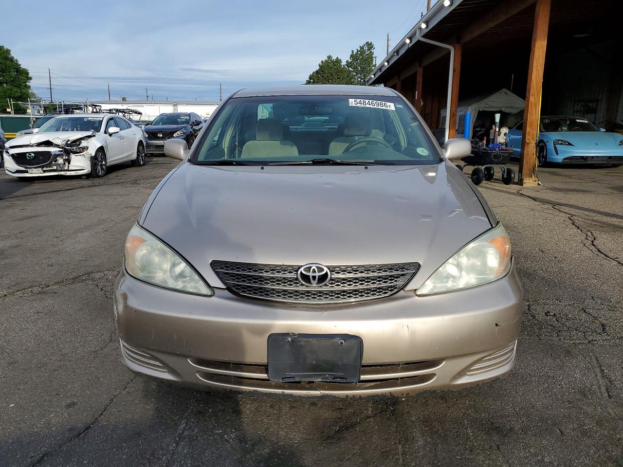 2004 Toyota Camry Le Золотой vin: 4T1BE32K94U794307