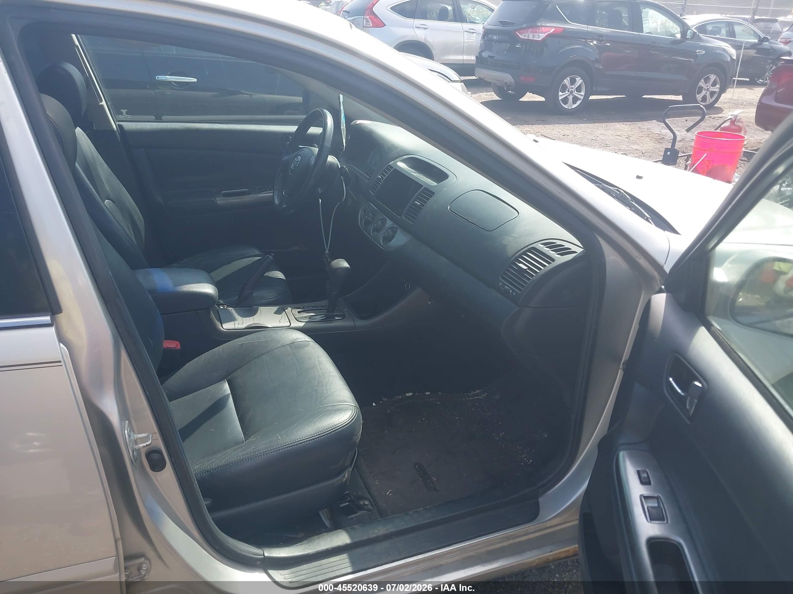 2004 Toyota Camry Se Silver vin: 4T1BE32K94U808478