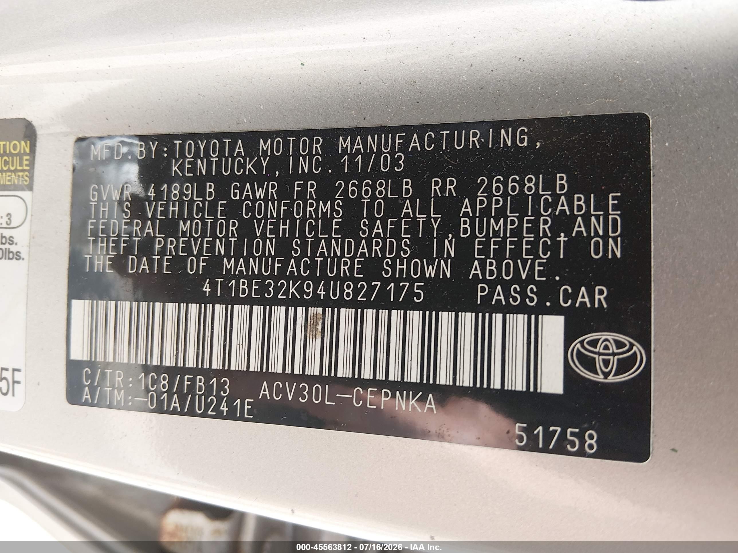 2004 Toyota Camry Le Silver vin: 4T1BE32K94U827175