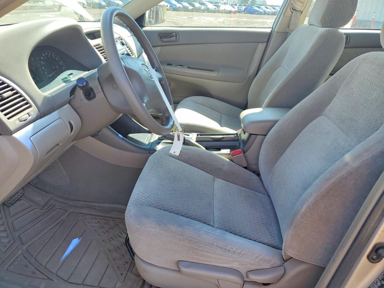 2004 Toyota Camry Standard Gold vin: 4T1BE32K94U869734