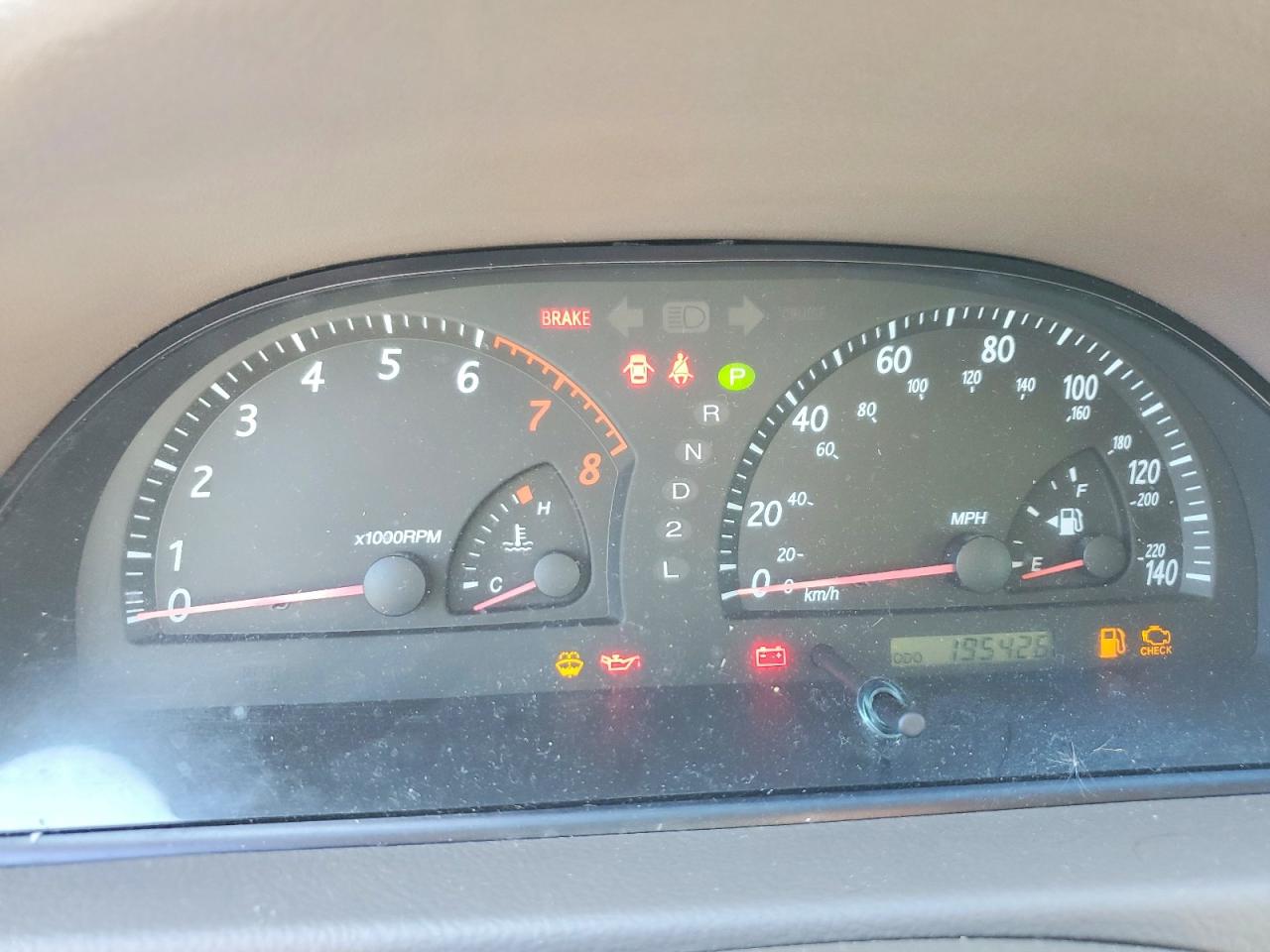 2004 Toyota Camry Le Бежевый vin: 4T1BE32K94U899610