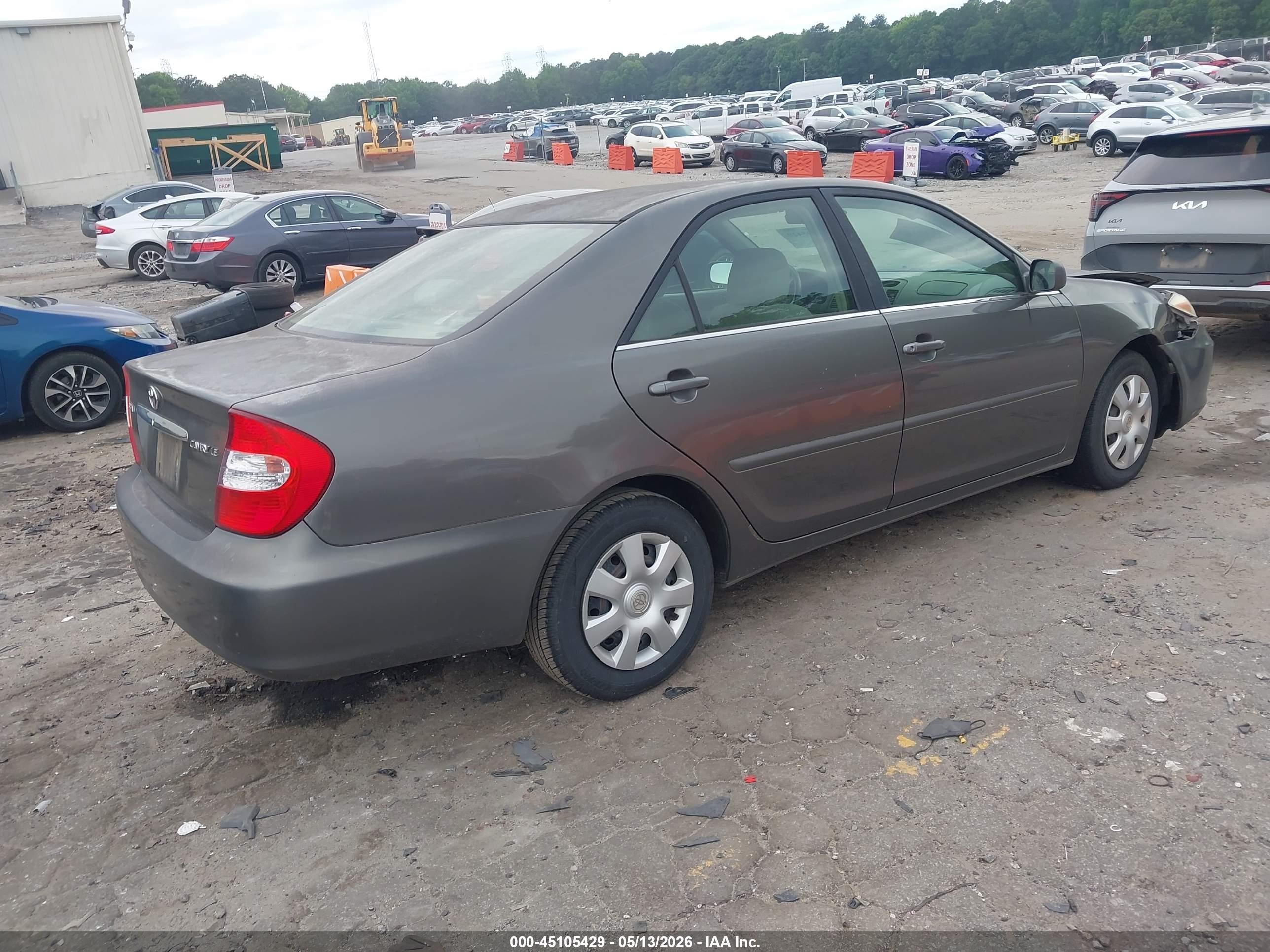 2004 Toyota Camry Le Gray vin: 4T1BE32K94U914719
