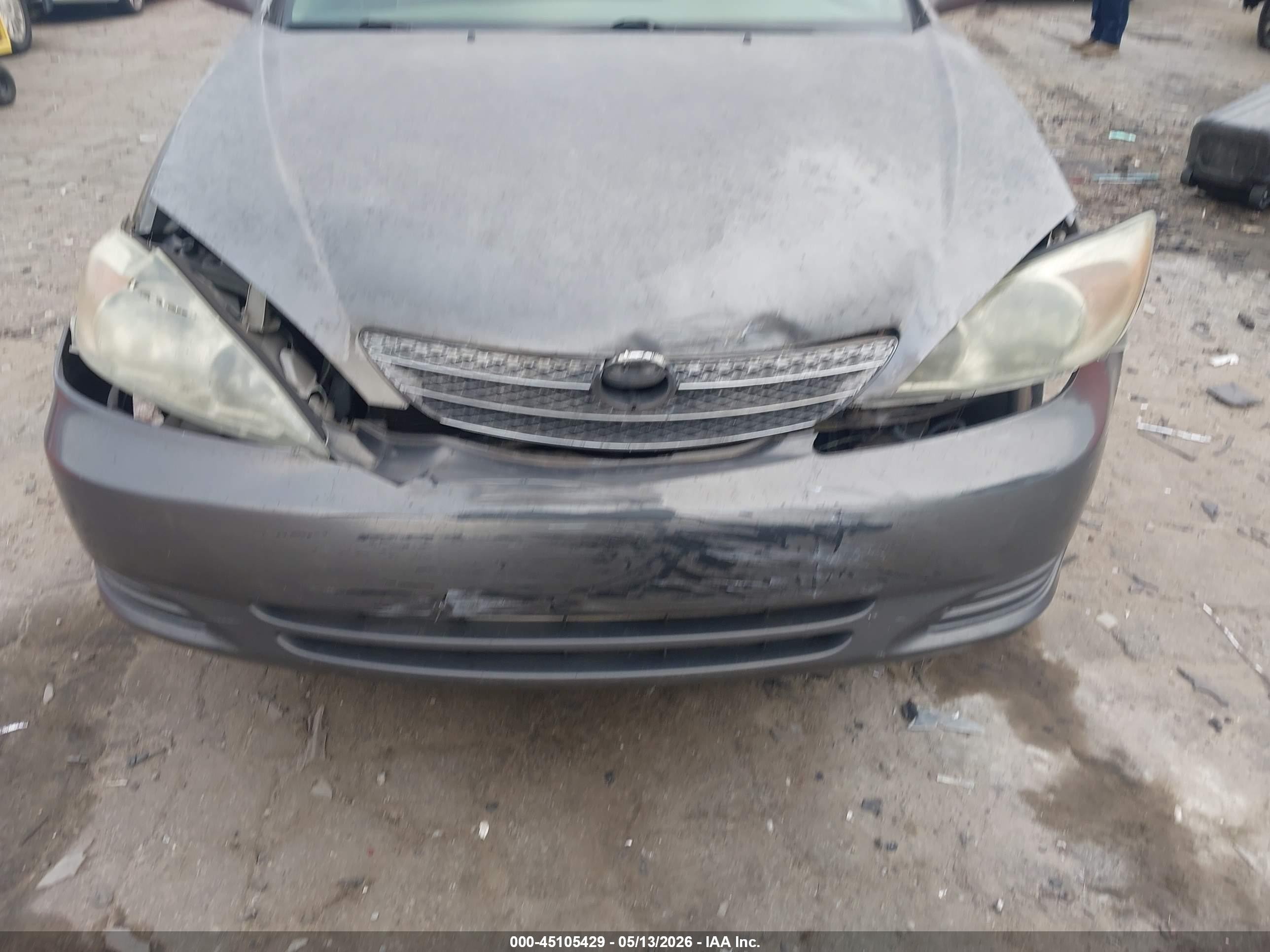 2004 Toyota Camry Le Gray vin: 4T1BE32K94U914719