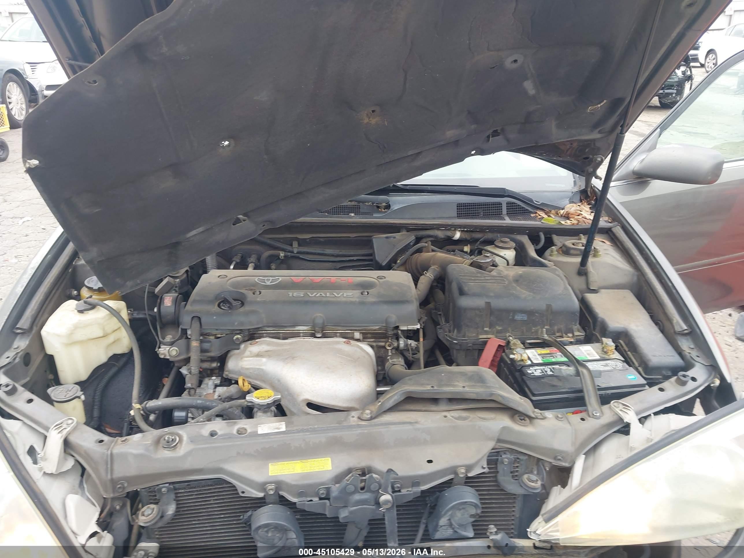 2004 Toyota Camry Le Gray vin: 4T1BE32K94U914719